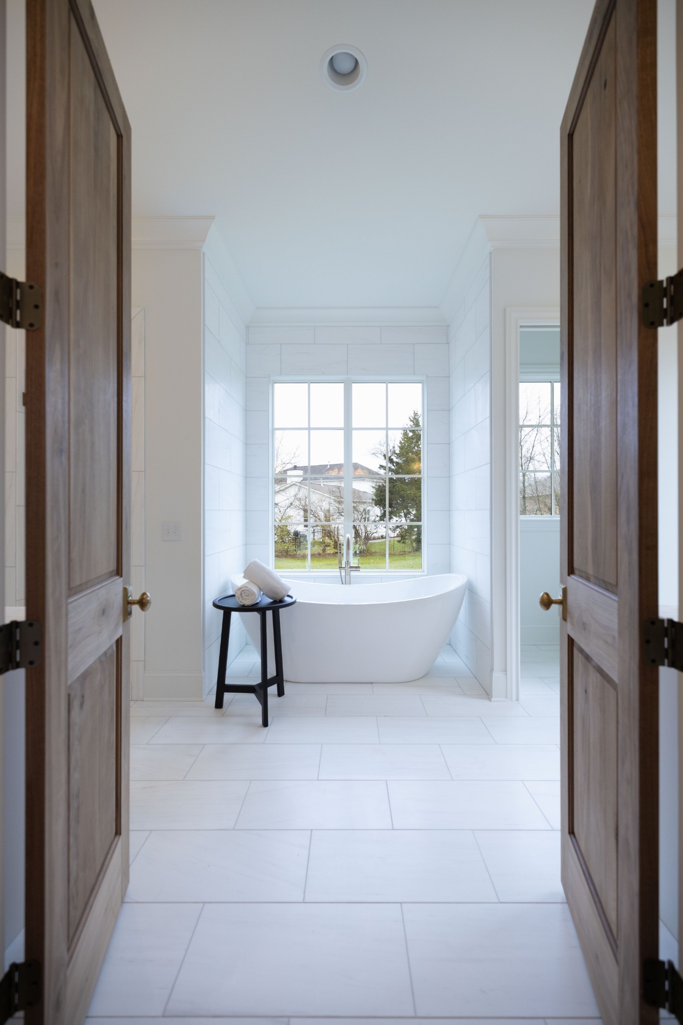 6035 Frazier Park Ln