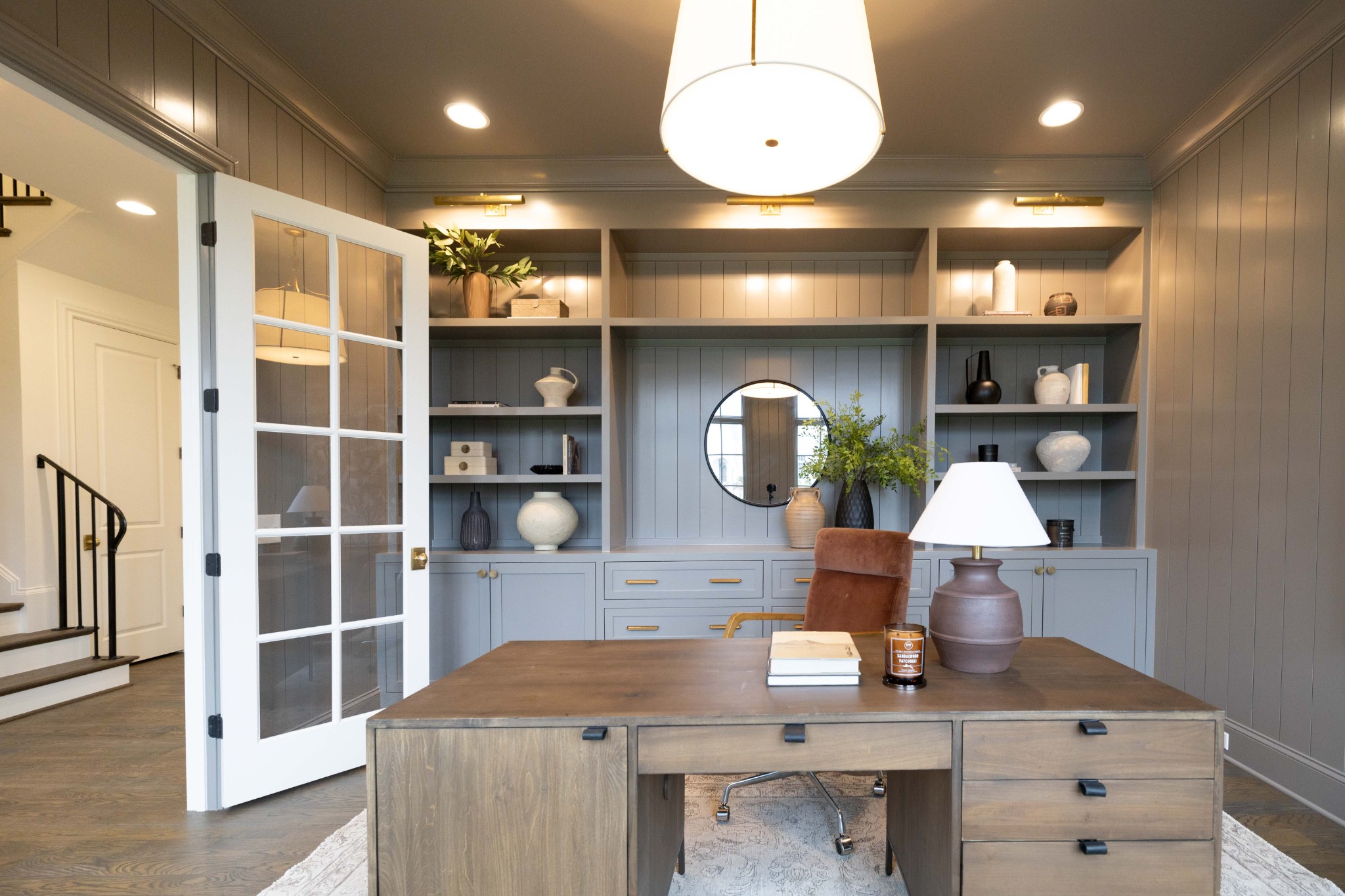 6035 Frazier Park Ln