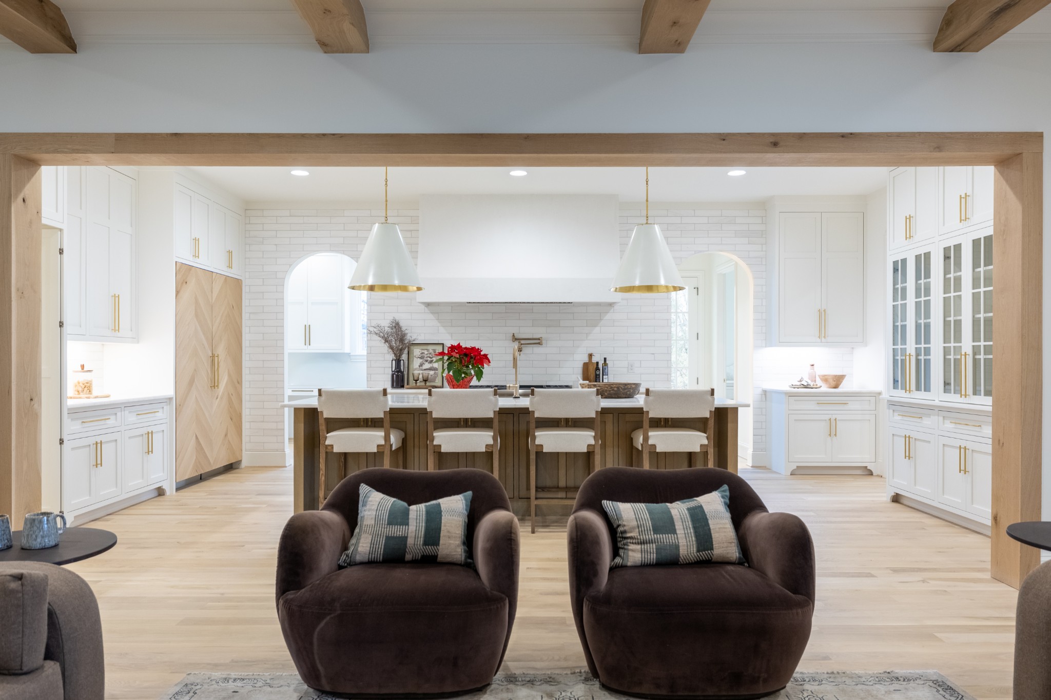 6034 Frazier Park Ln