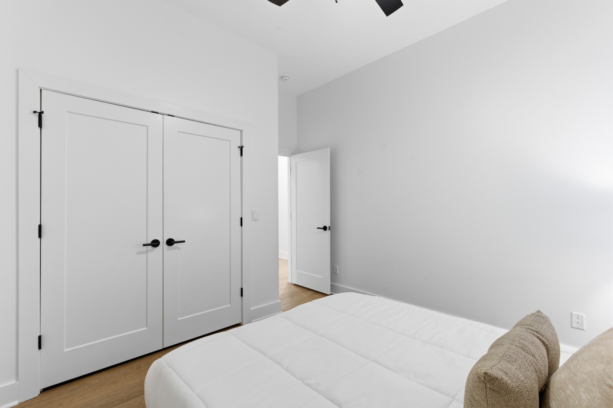 807 32nd Ave, N Unit: B