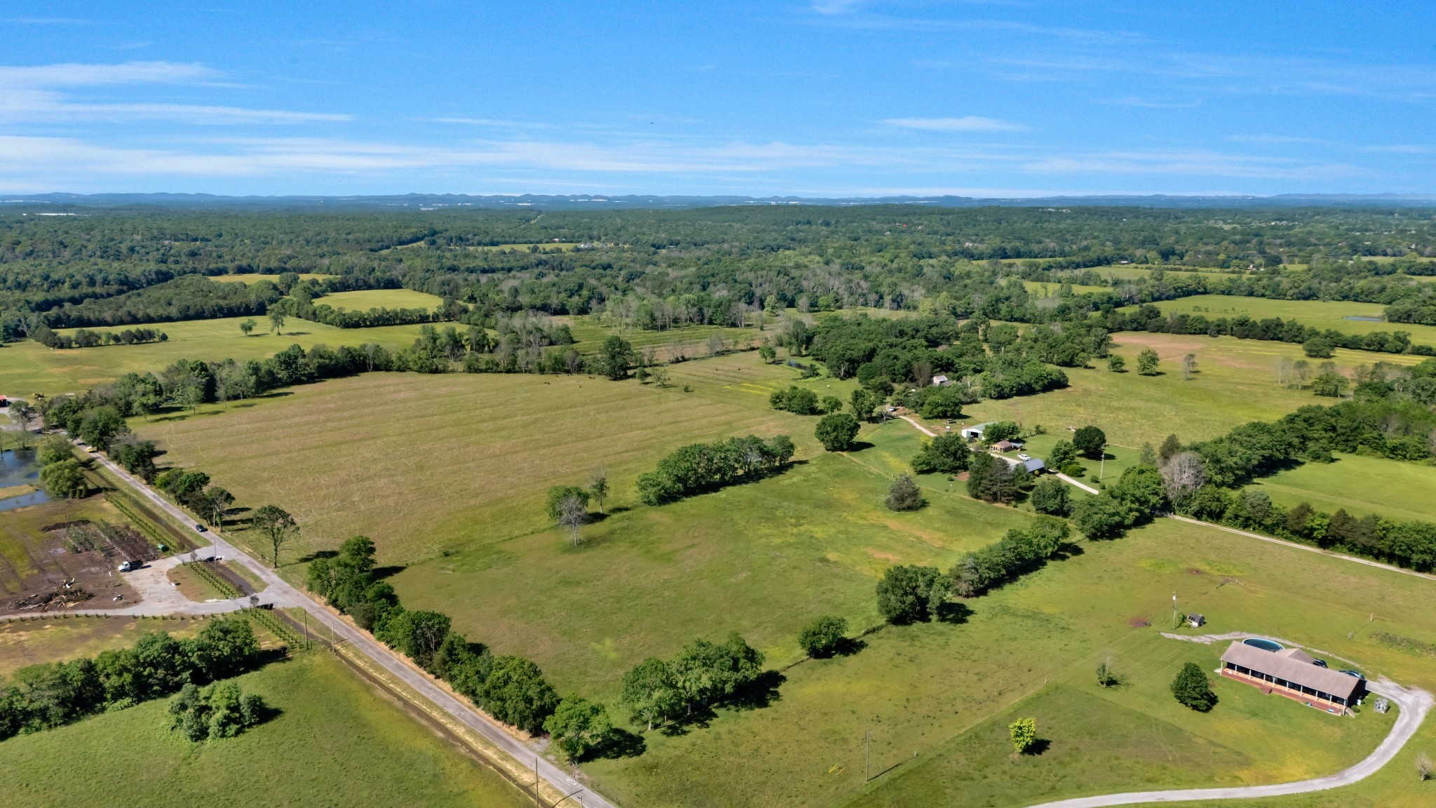 7736 Stewarts Ferry Pike