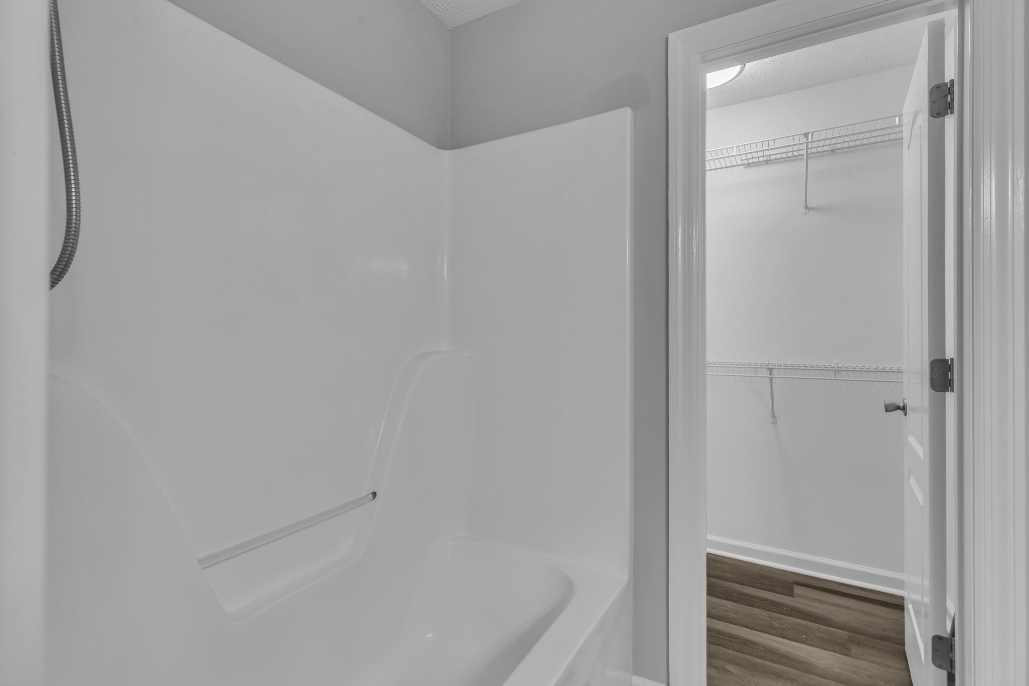 1730 Battleground Dr