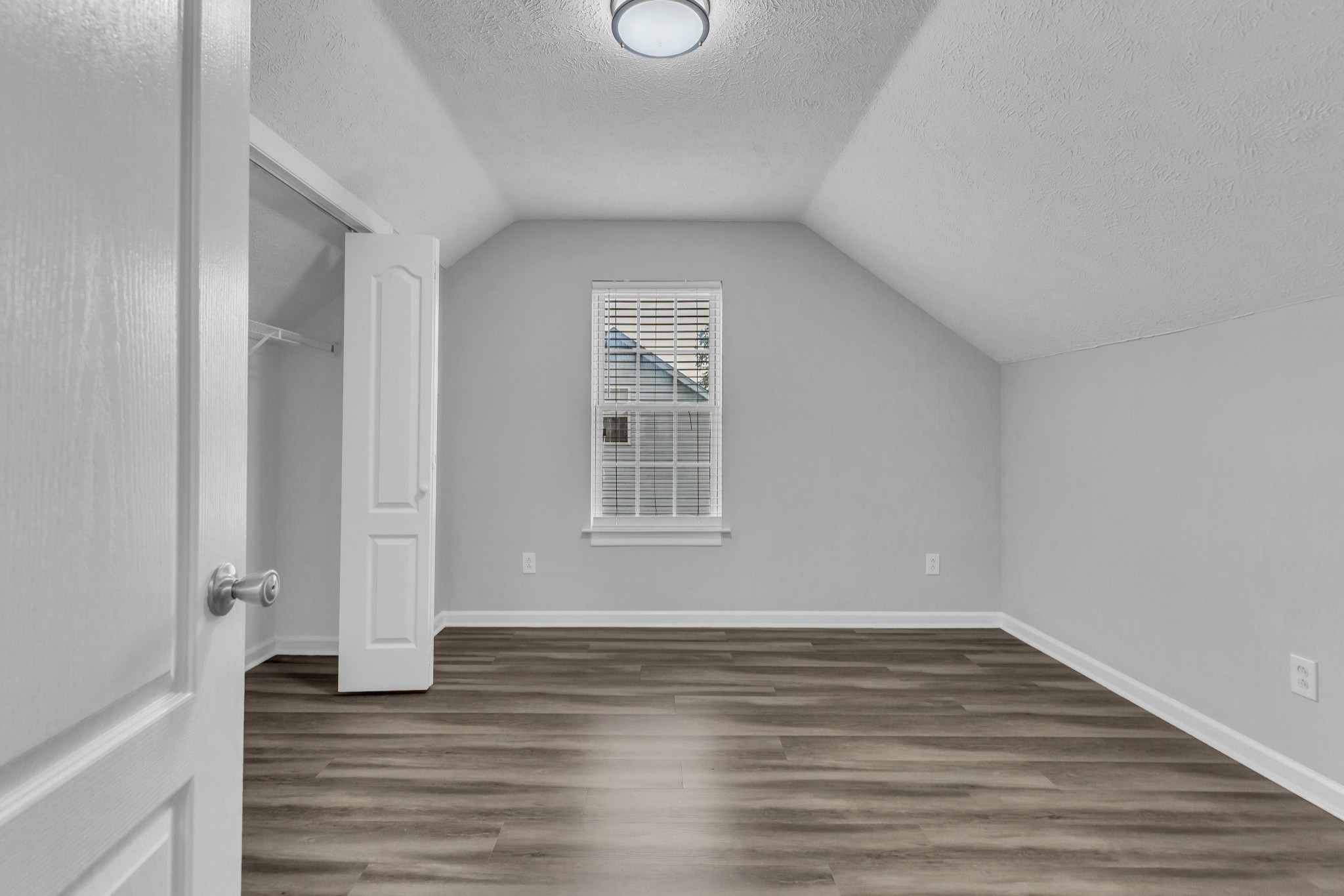 1730 Battleground Dr