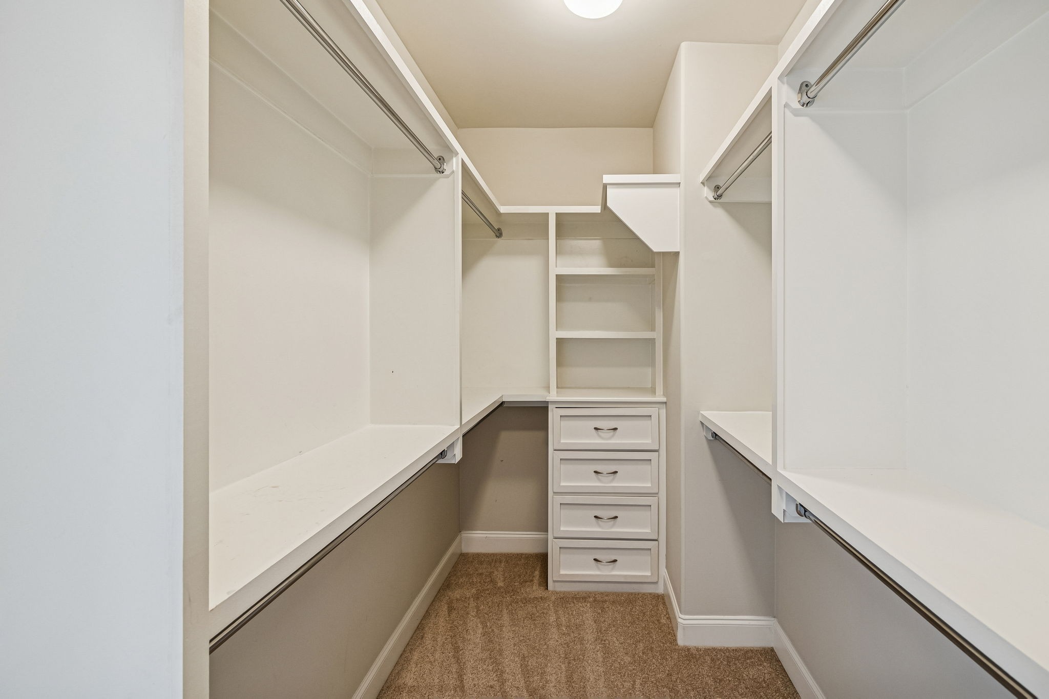 2645 Paddock Park Dr