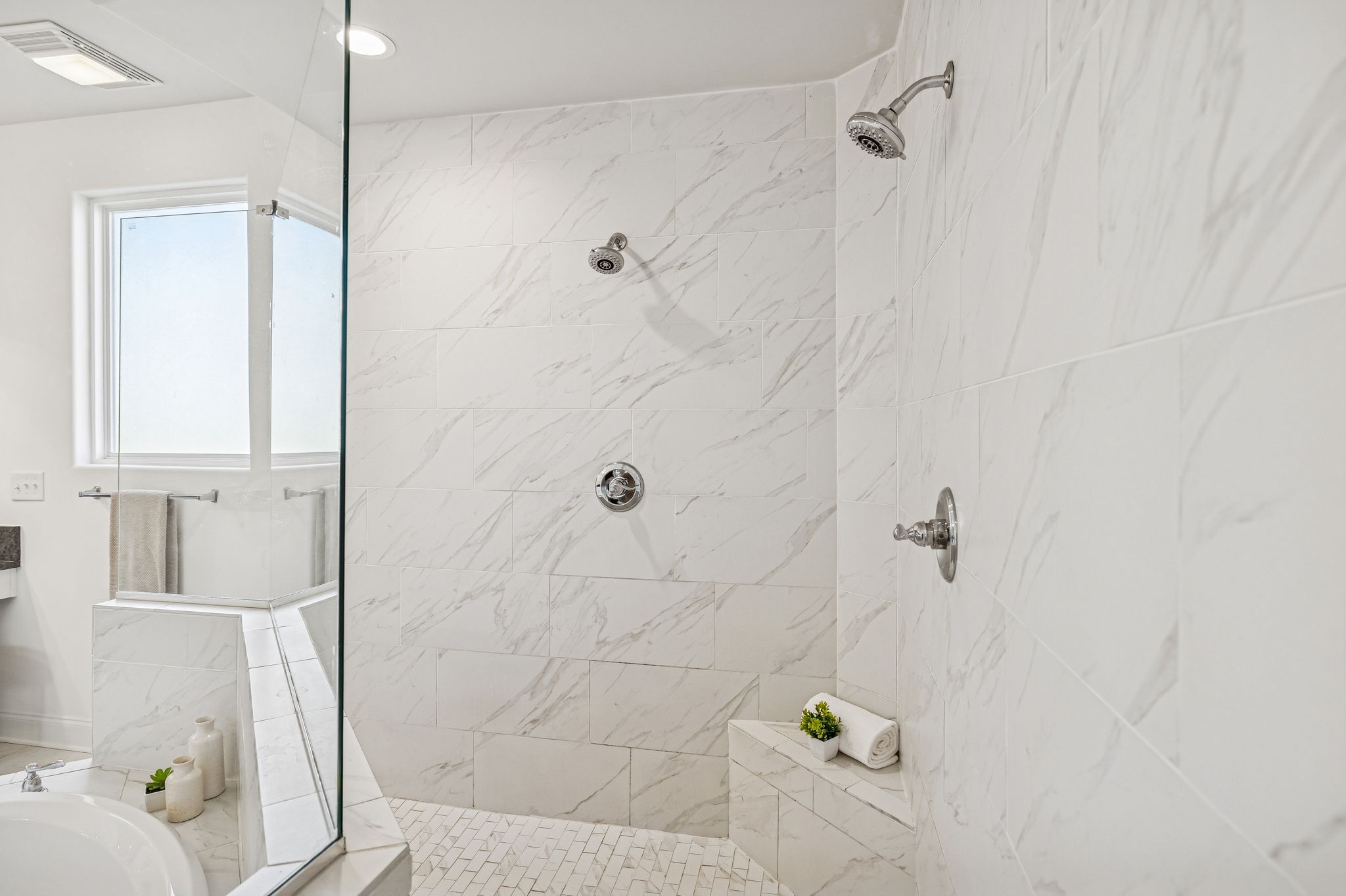 2645 Paddock Park Dr