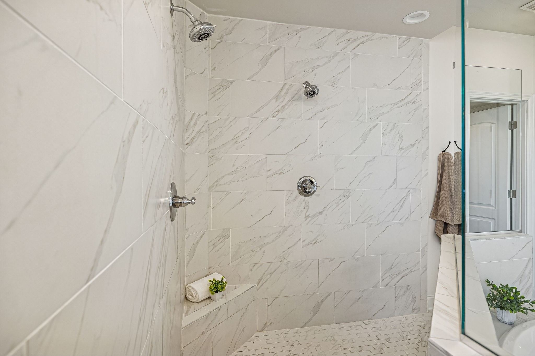 2645 Paddock Park Dr