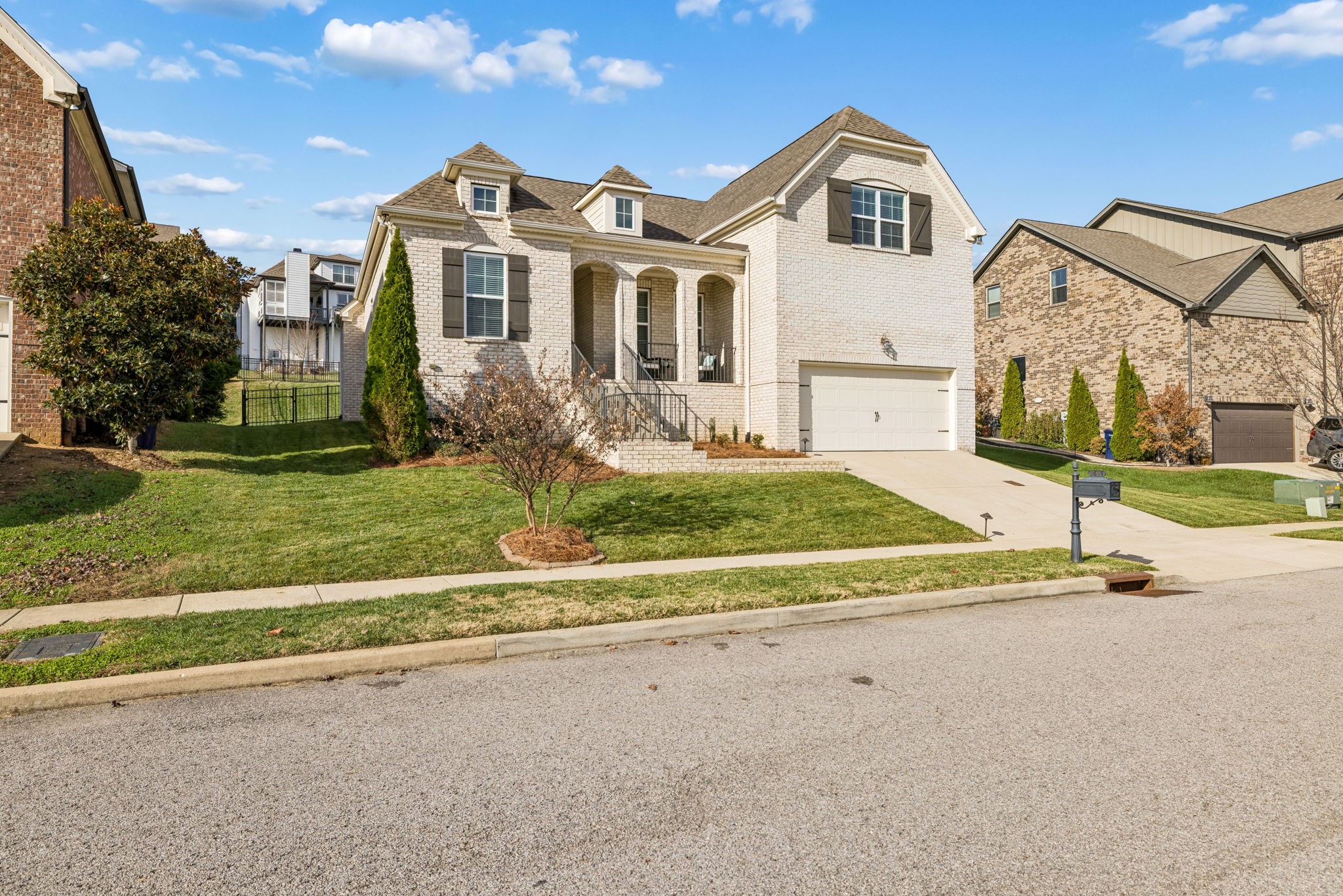 2645 Paddock Park Dr