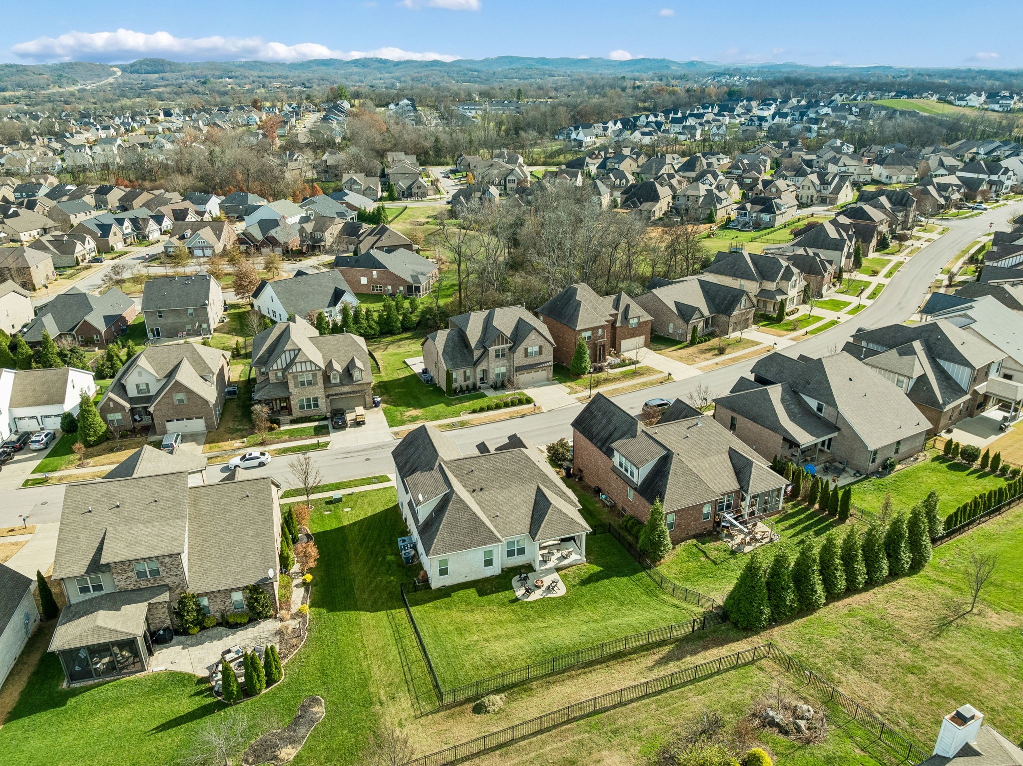 2645 Paddock Park Dr