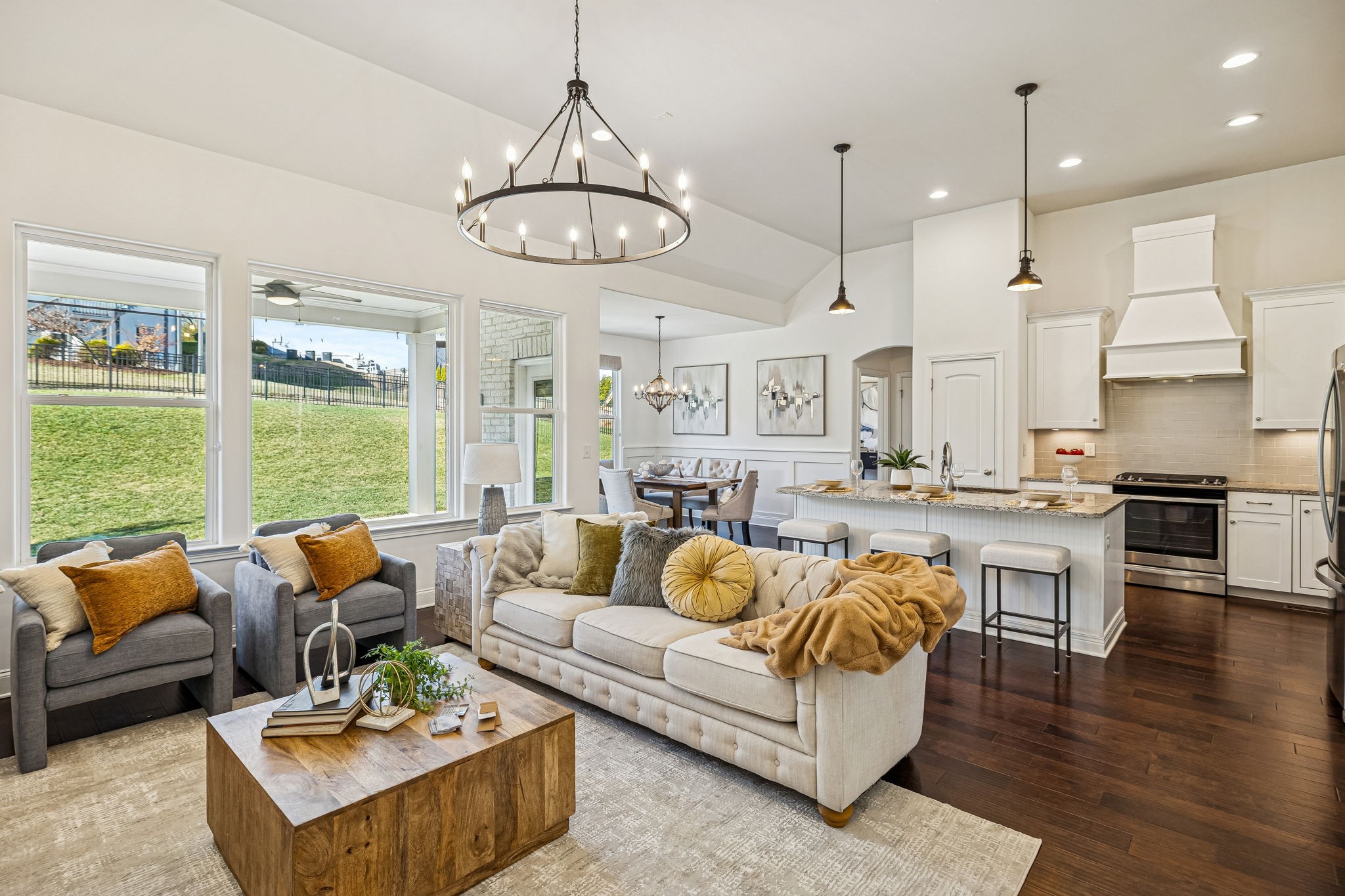 2645 Paddock Park Dr