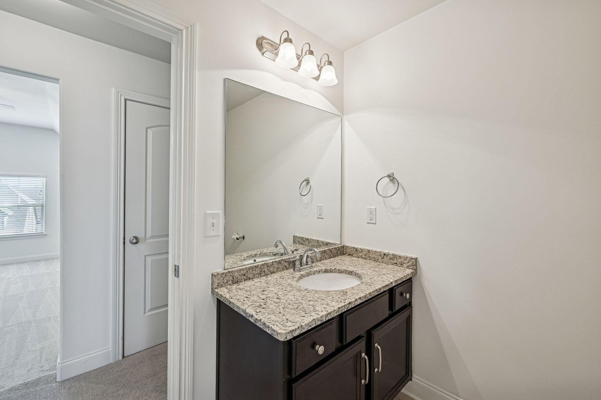 2645 Paddock Park Dr