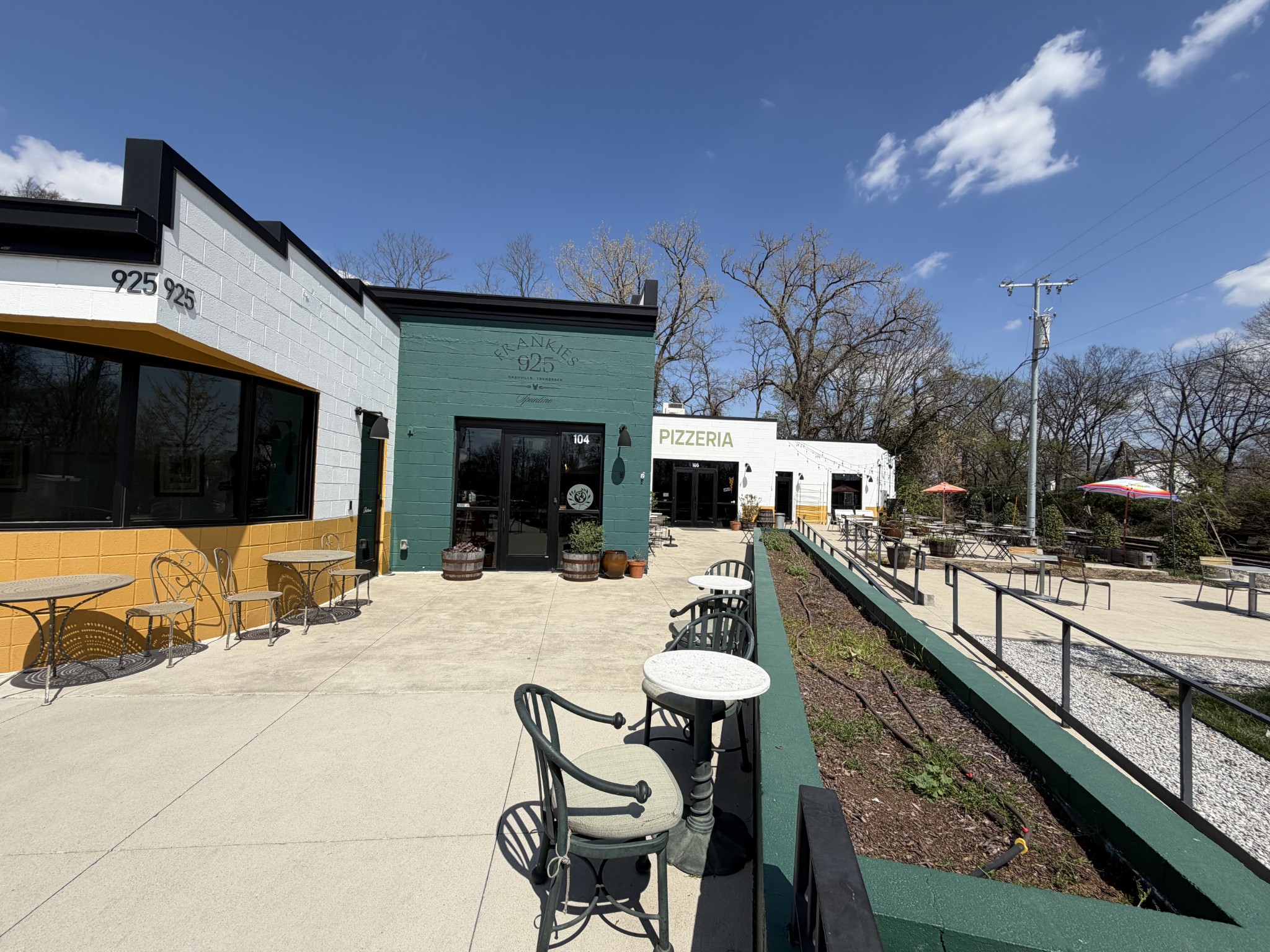 844 Cherokee Ave Unit: 11