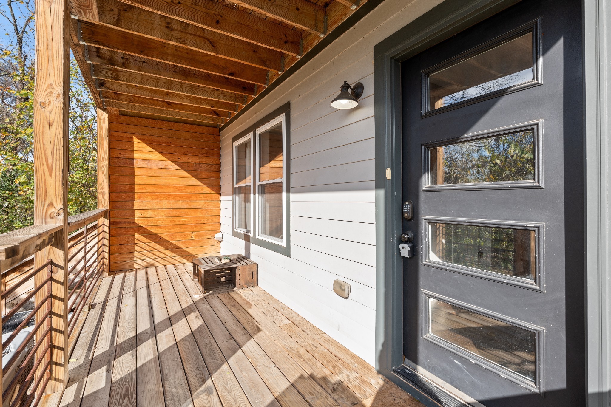 844 Cherokee Ave Unit: 11