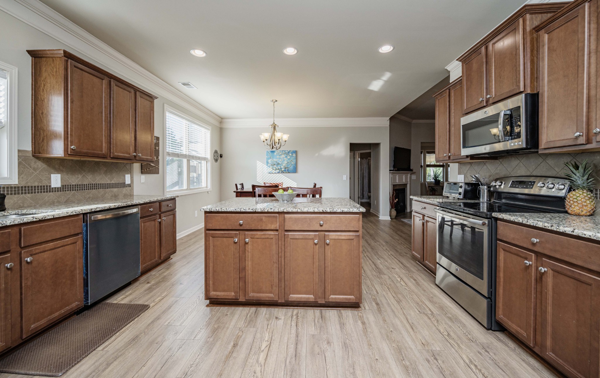 5111 General Eisenhower Dr