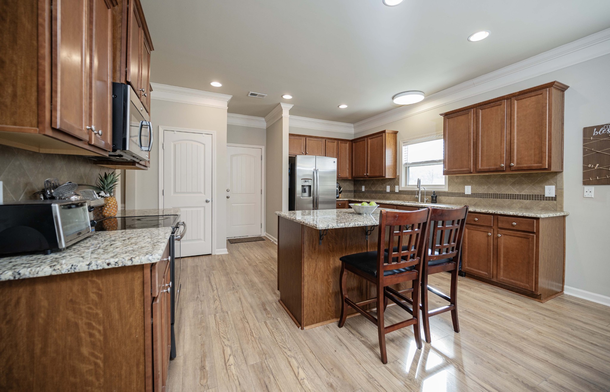 5111 General Eisenhower Dr