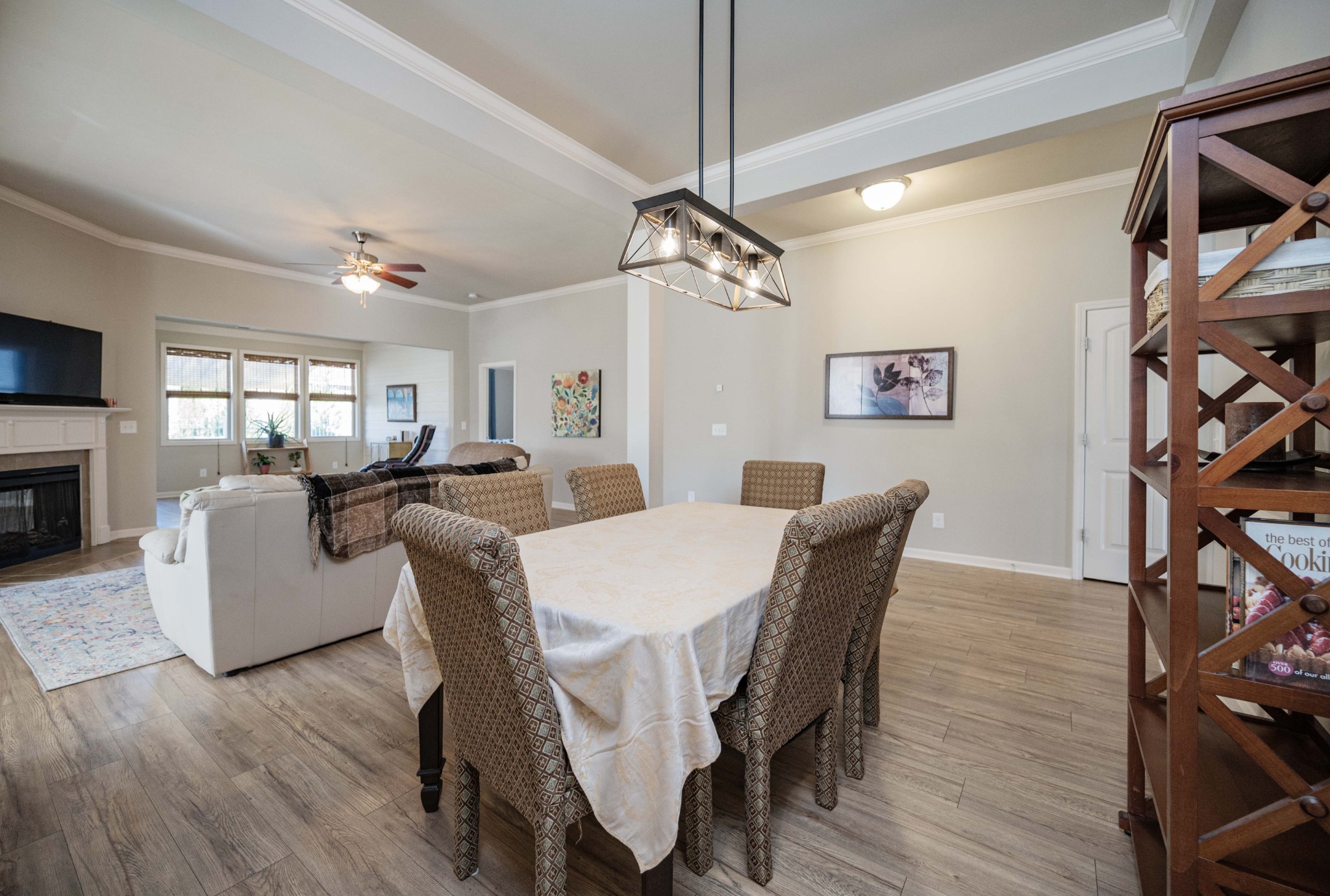 5111 General Eisenhower Dr