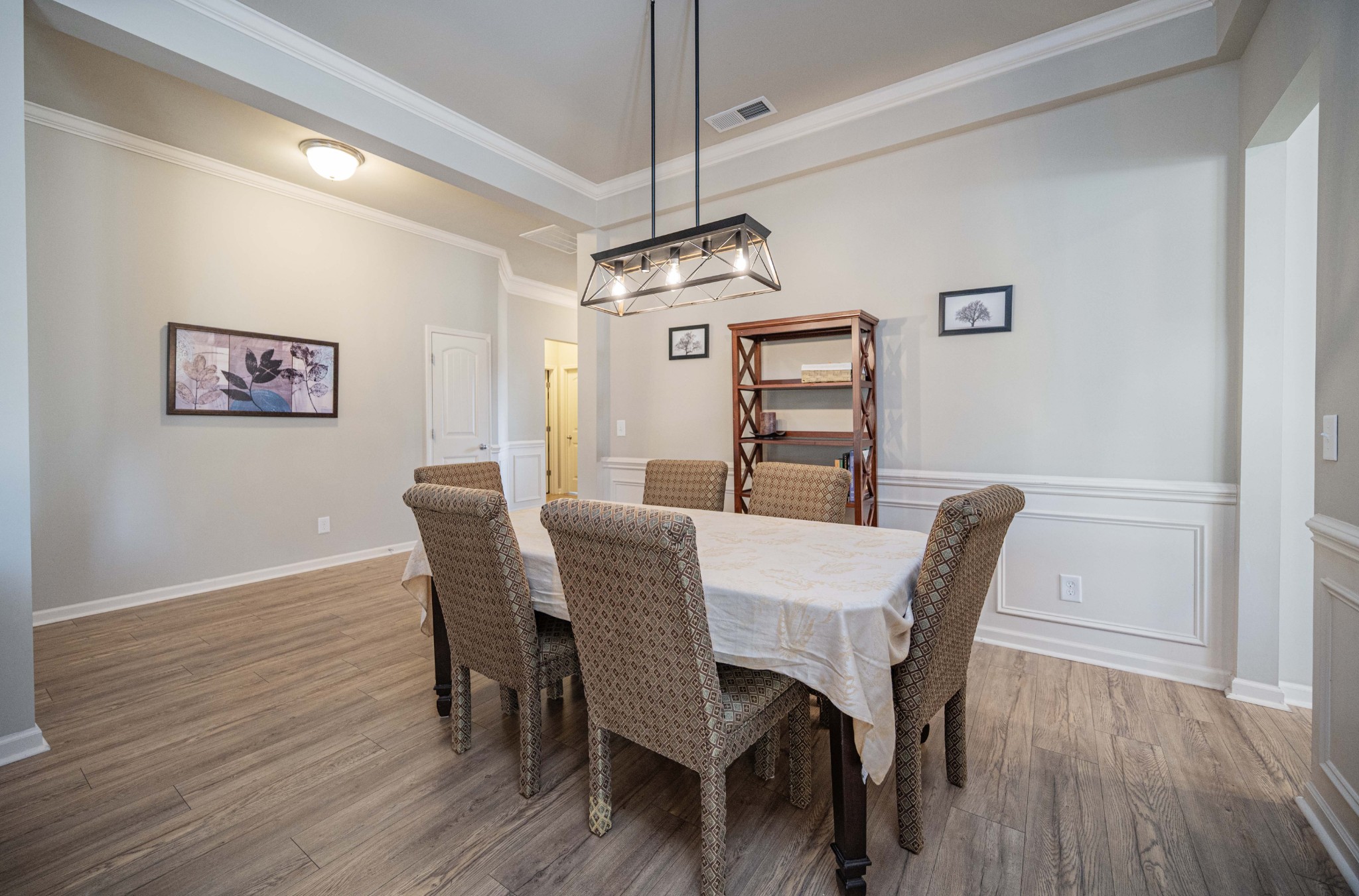 5111 General Eisenhower Dr