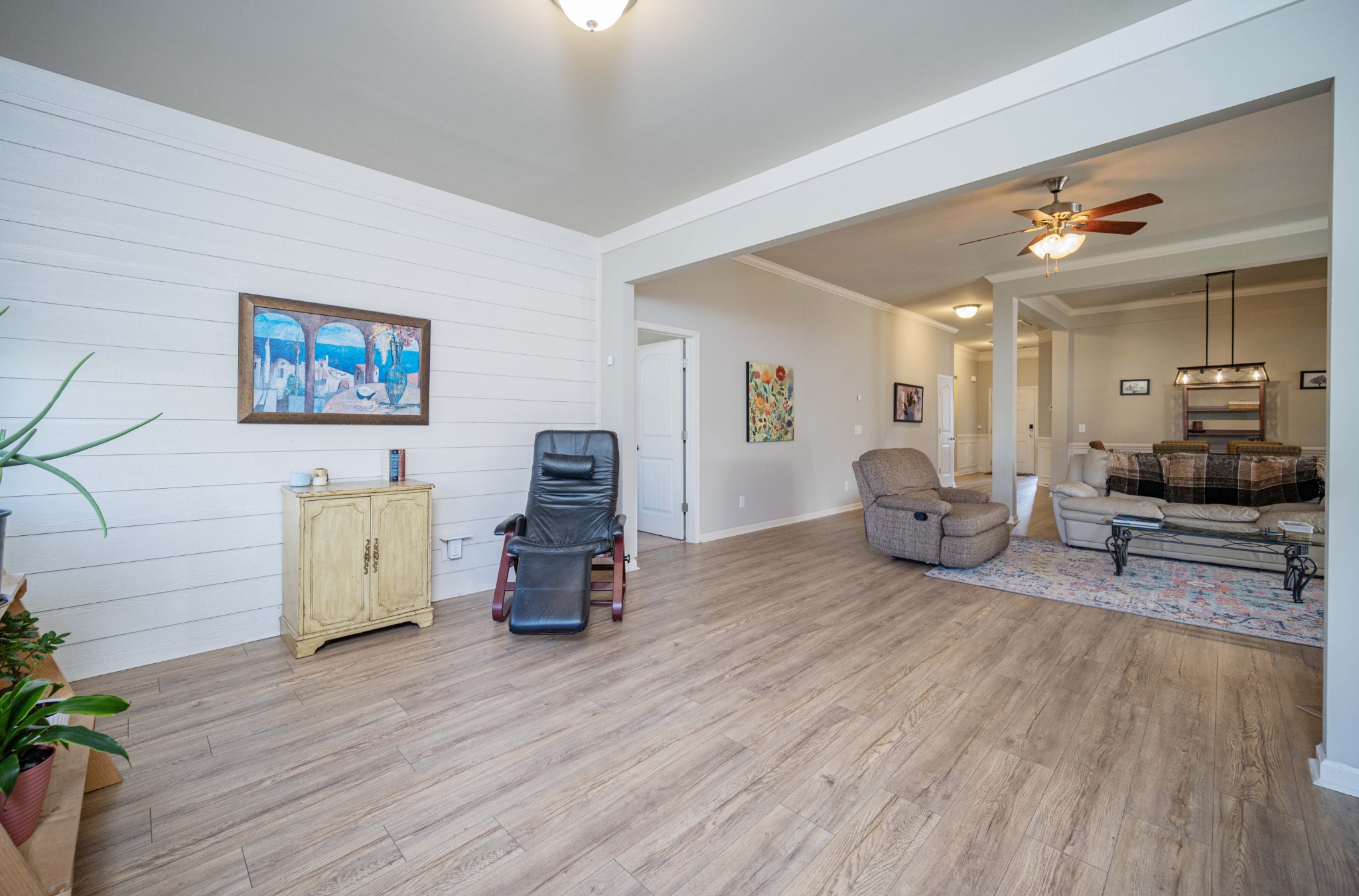 5111 General Eisenhower Dr