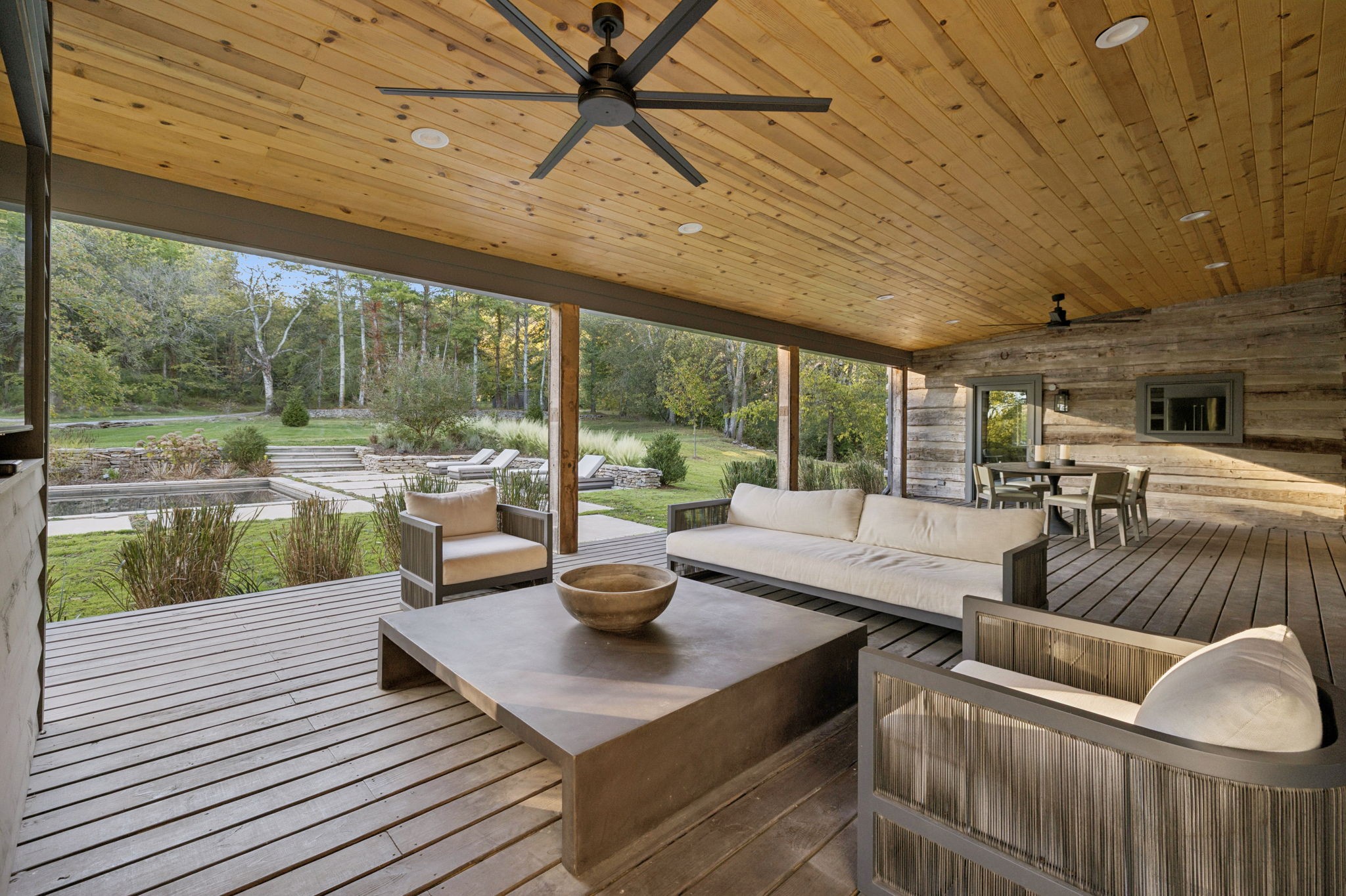 2060 Old Hillsboro Rd