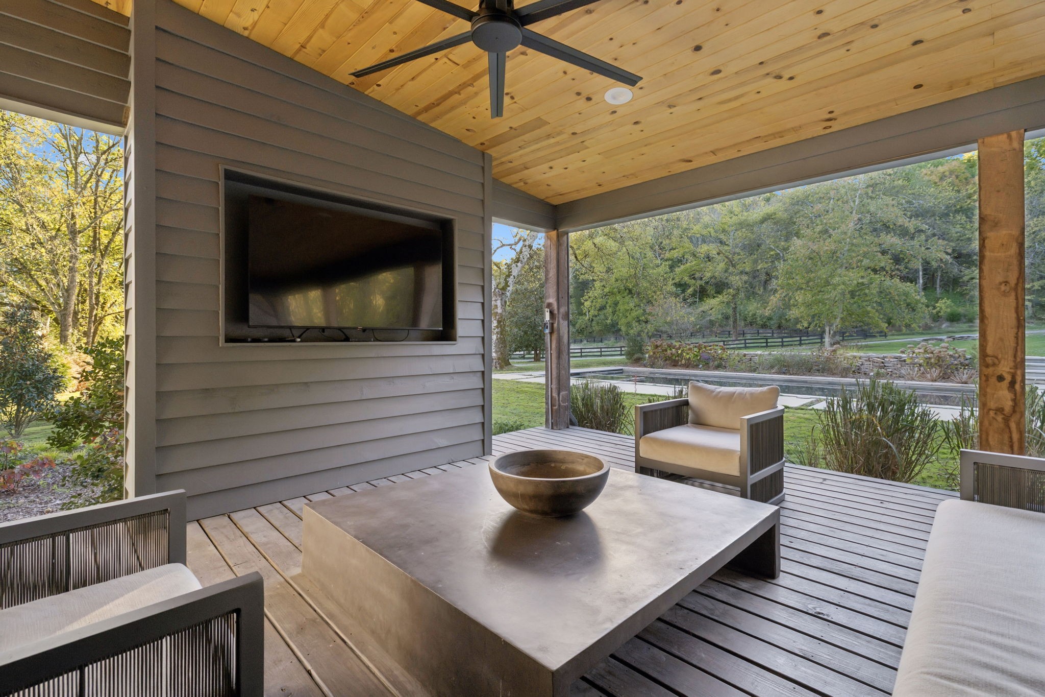 2060 Old Hillsboro Rd