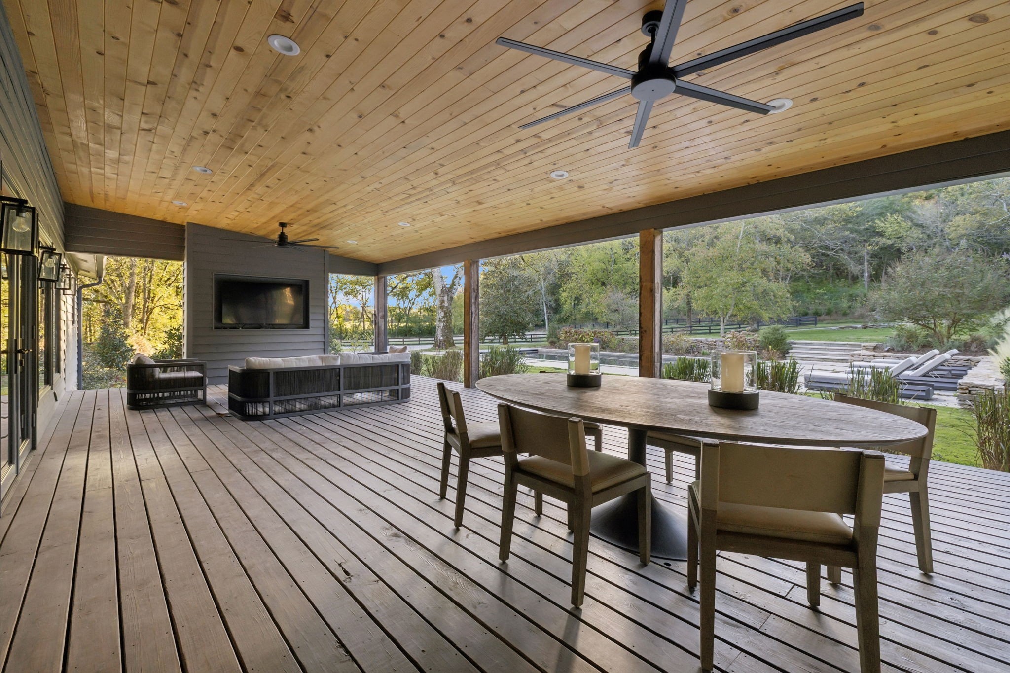 2060 Old Hillsboro Rd