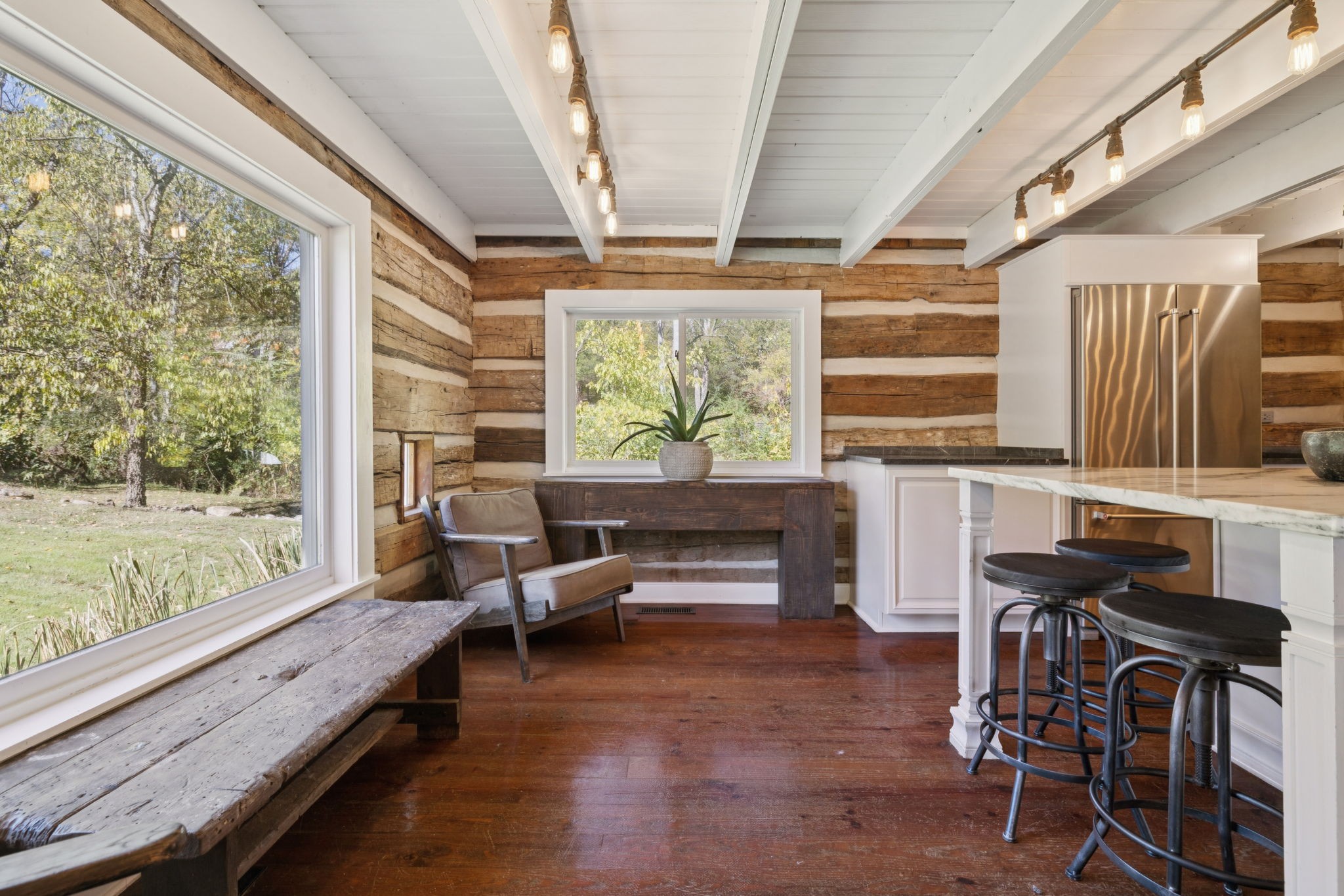 2060 Old Hillsboro Rd