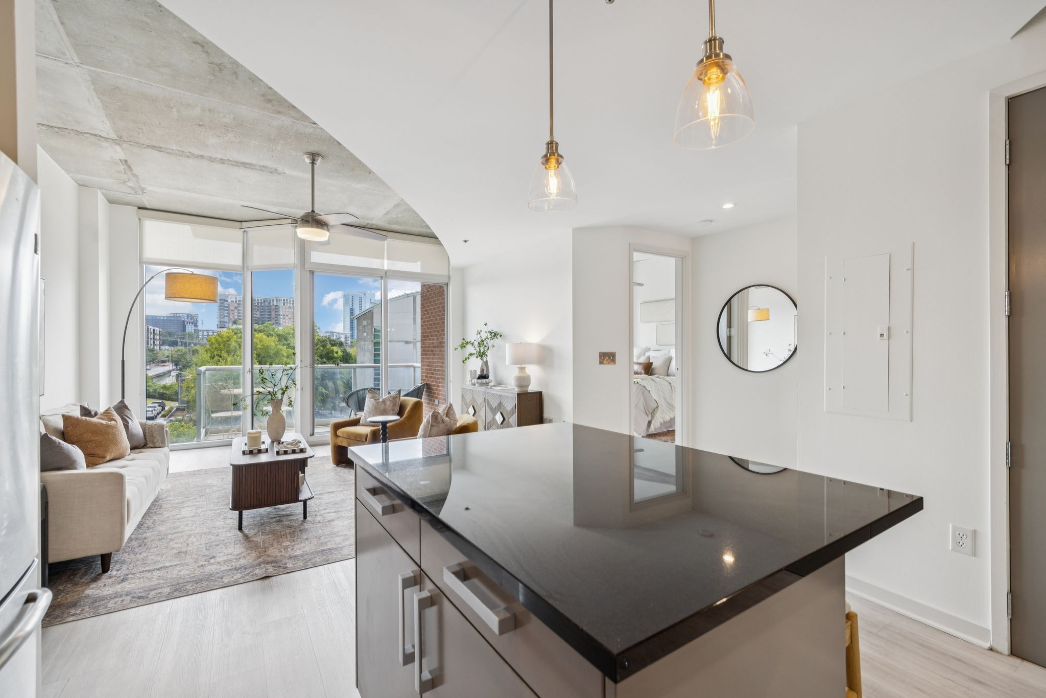 600 12th Ave, S Unit: 627