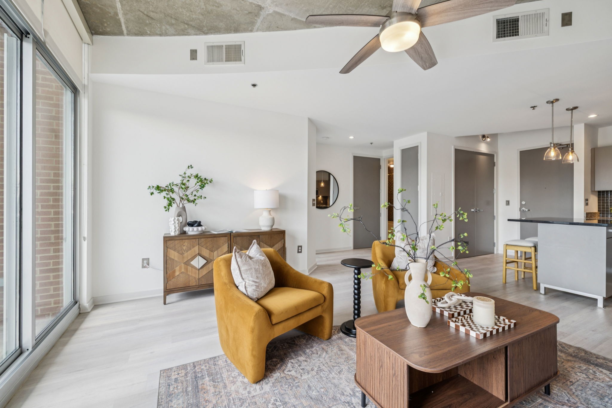 600 12th Ave, S Unit: 627