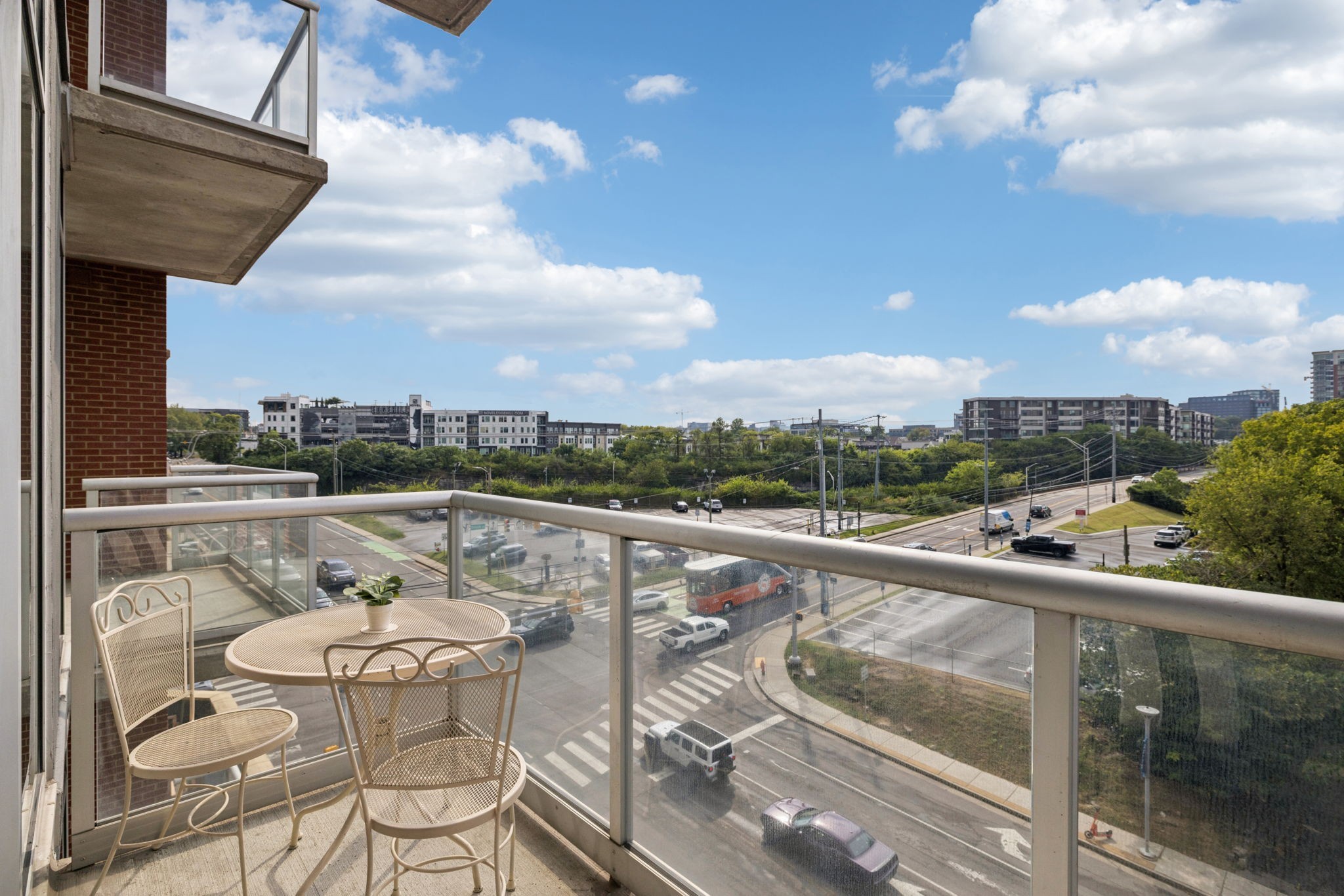 600 12th Ave, S Unit: 627