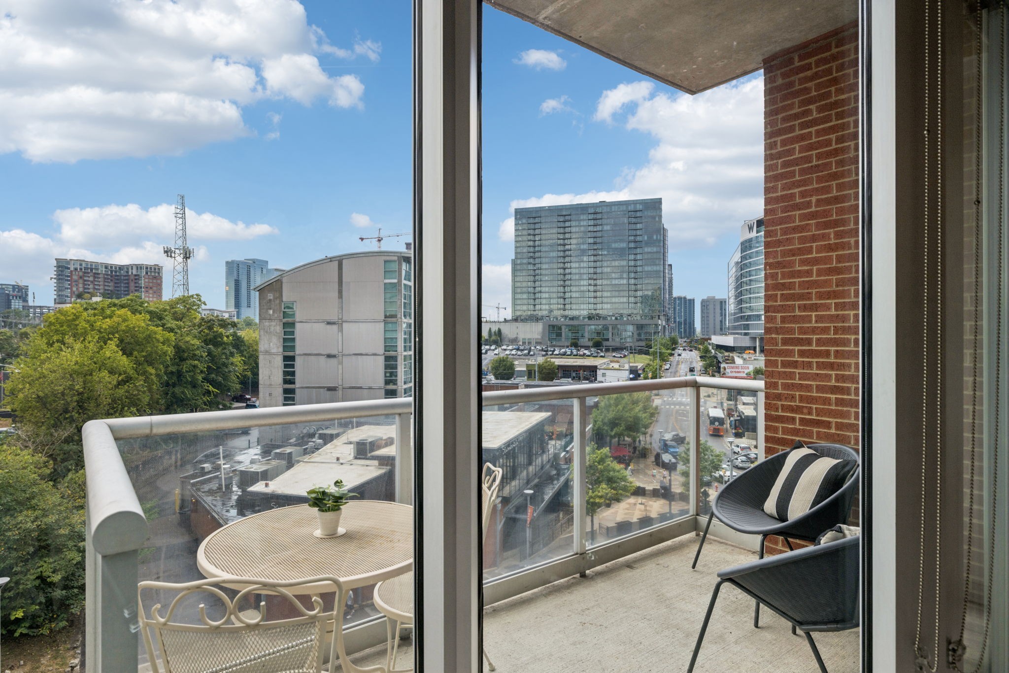 600 12th Ave, S Unit: 627