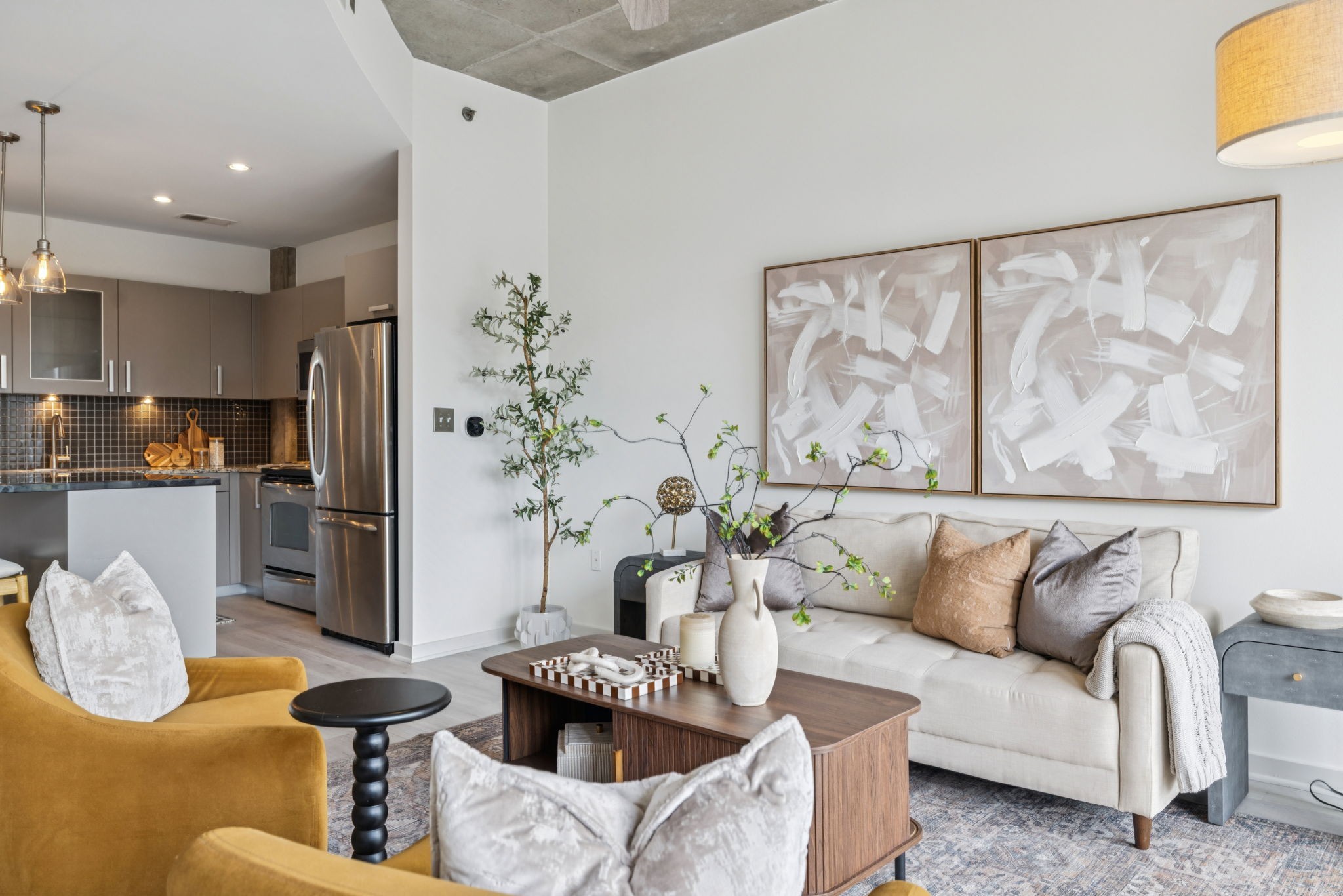 600 12th Ave, S Unit: 627