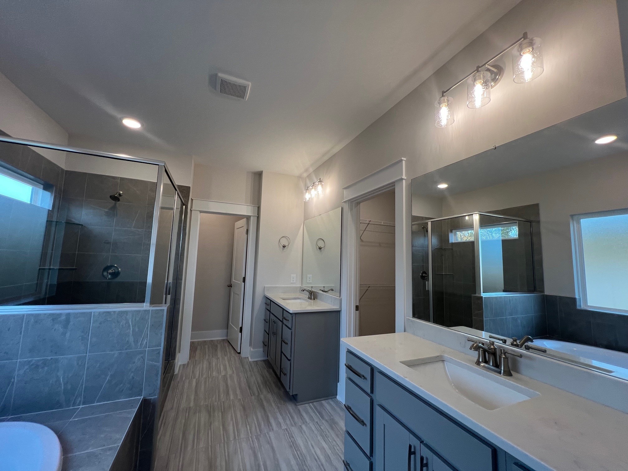 4138 Dream Beetle Loop