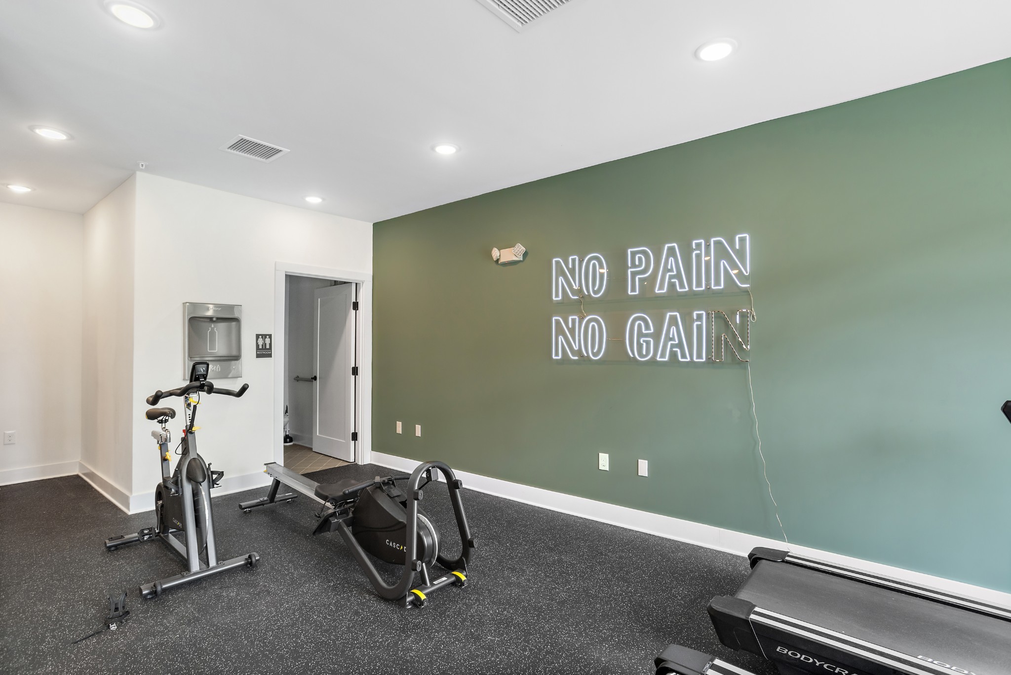 1540 Lebanon Pike Unit: 415