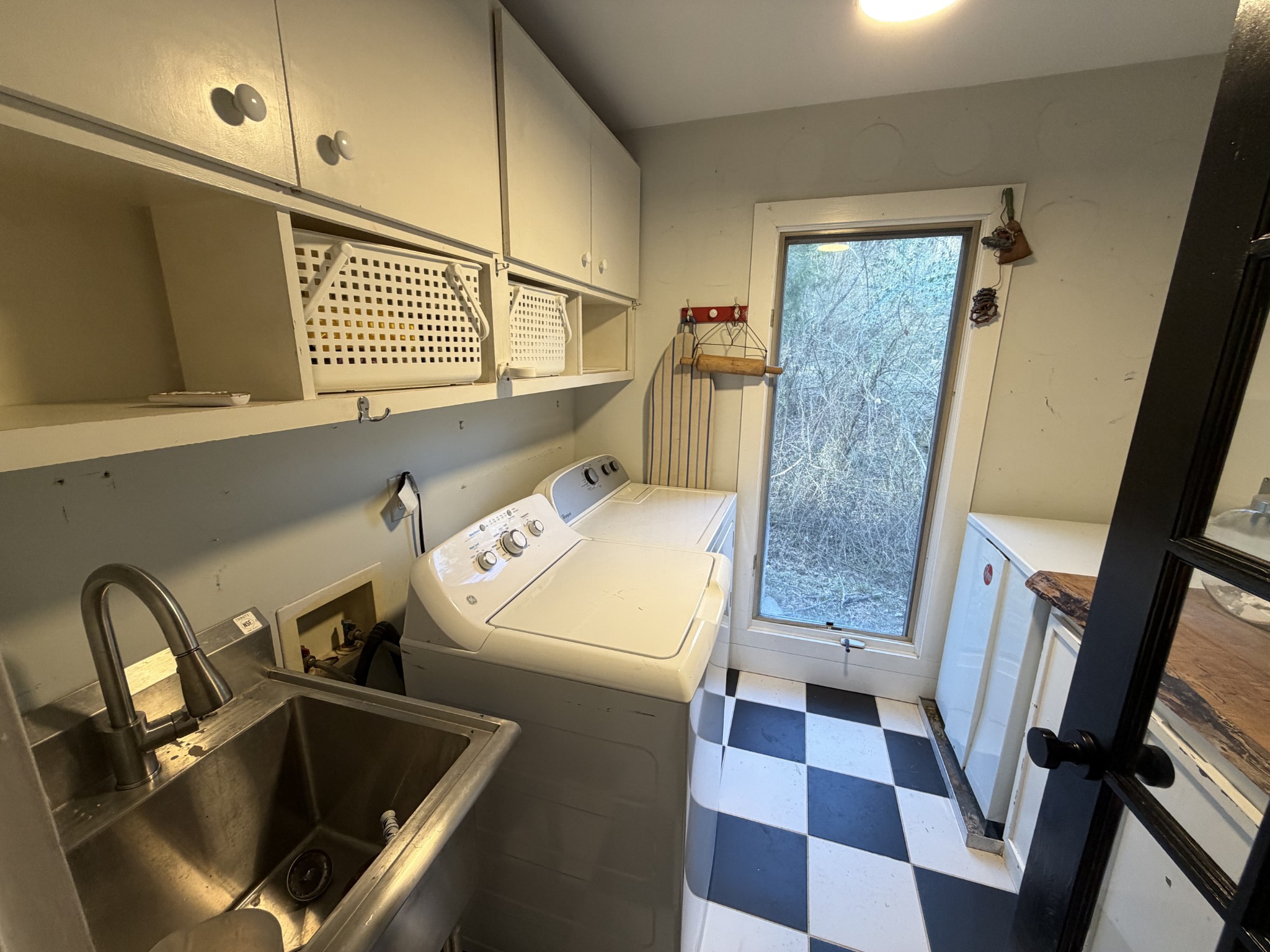 5169 Eatons Creek Rd