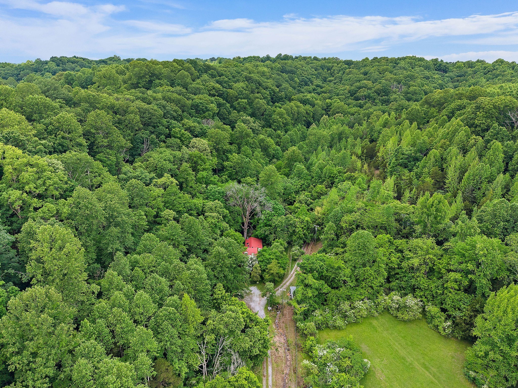 5169 Eatons Creek Rd