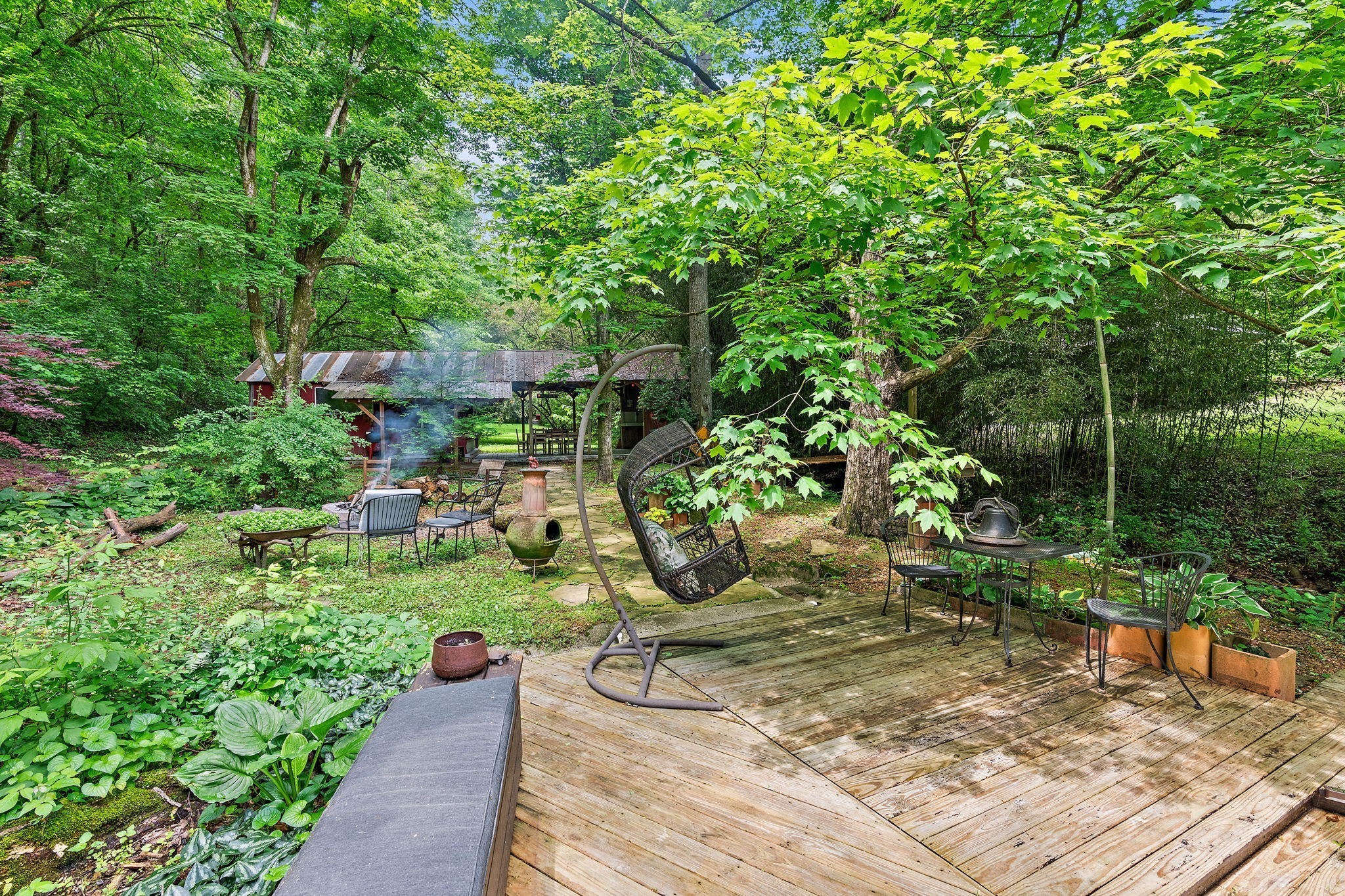 5169 Eatons Creek Rd