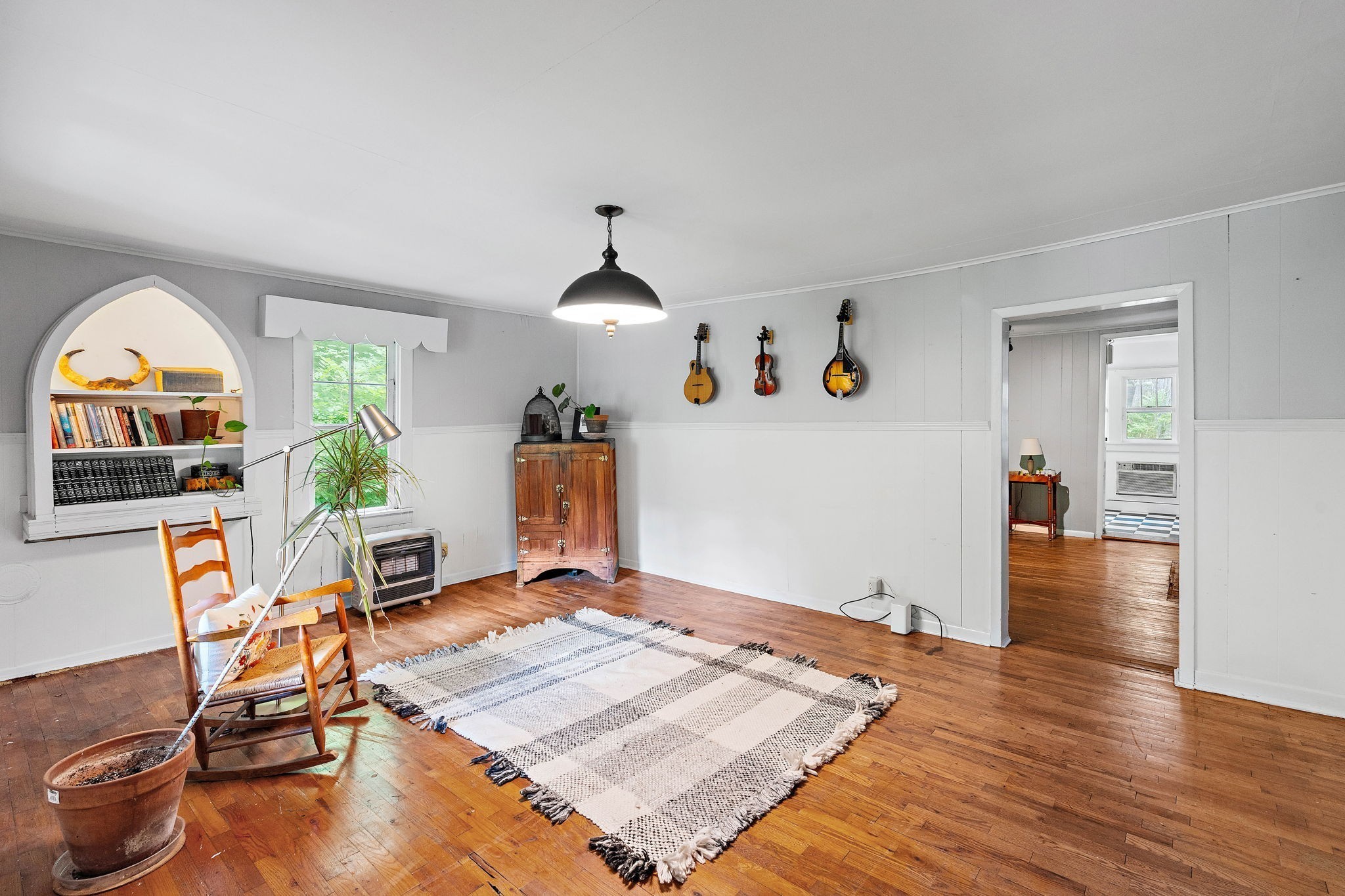 5169 Eatons Creek Rd