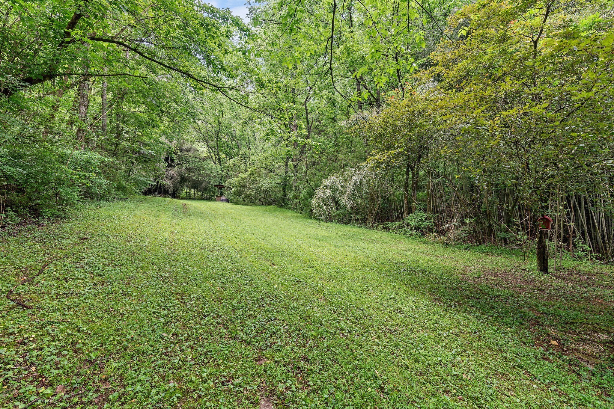 5169 Eatons Creek Rd