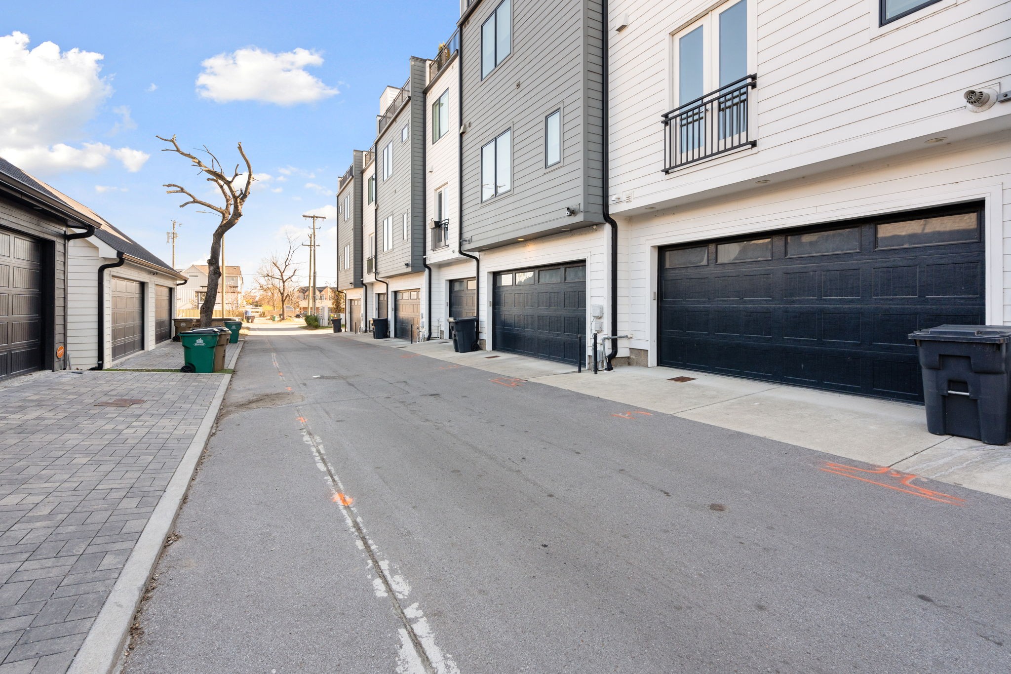 1213 10th Ave, N Unit: 6