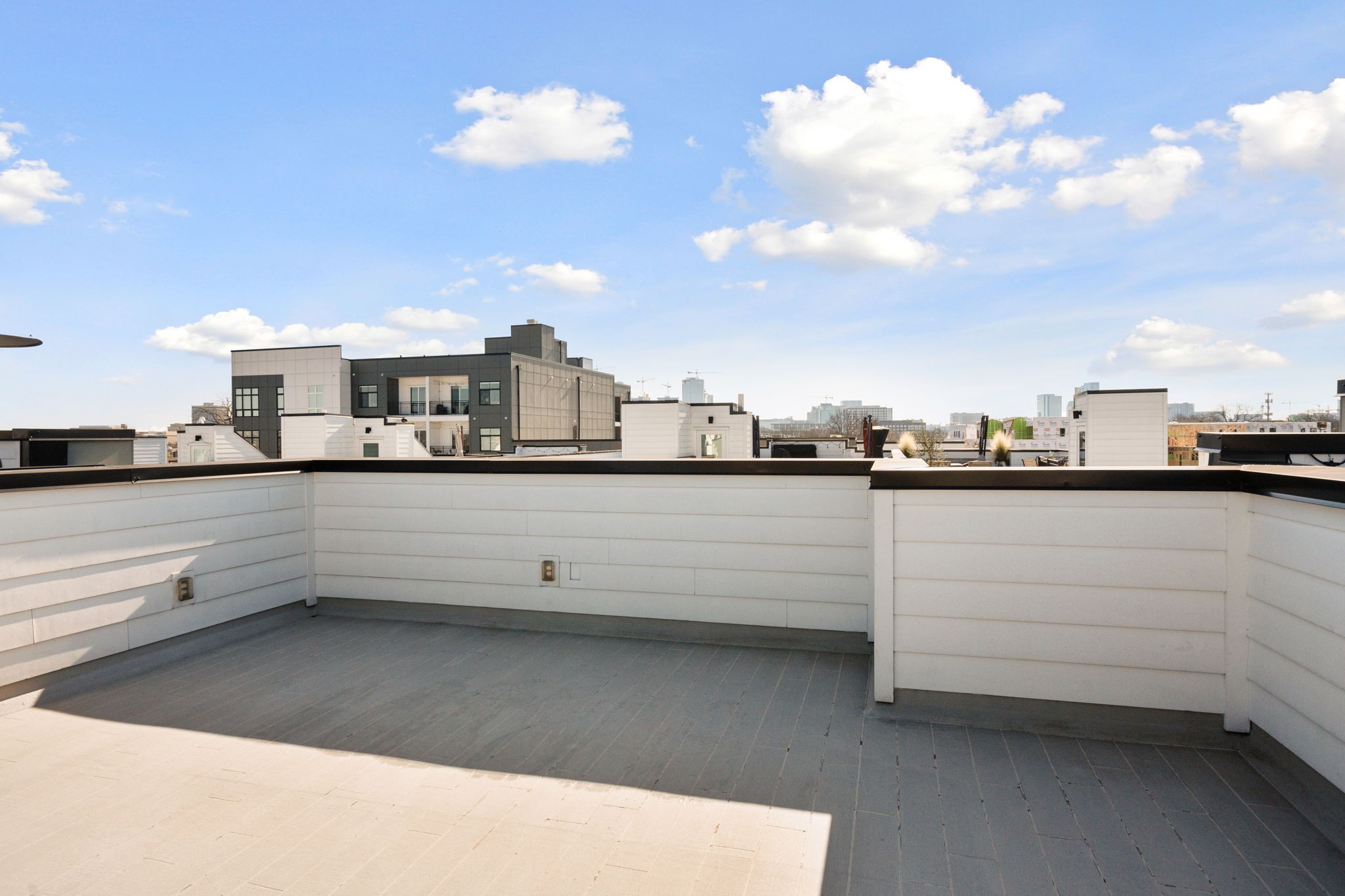 1213 10th Ave, N Unit: 6