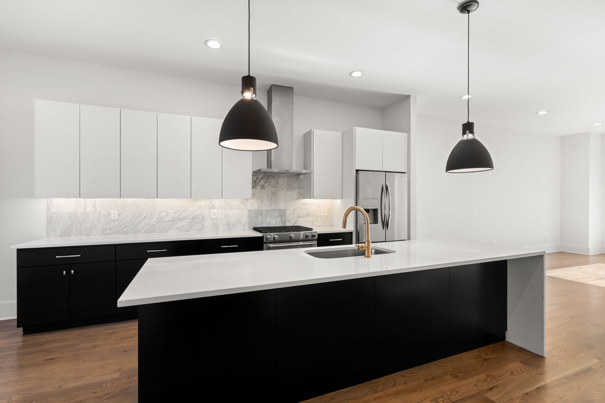 1213 10th Ave, N Unit: 6