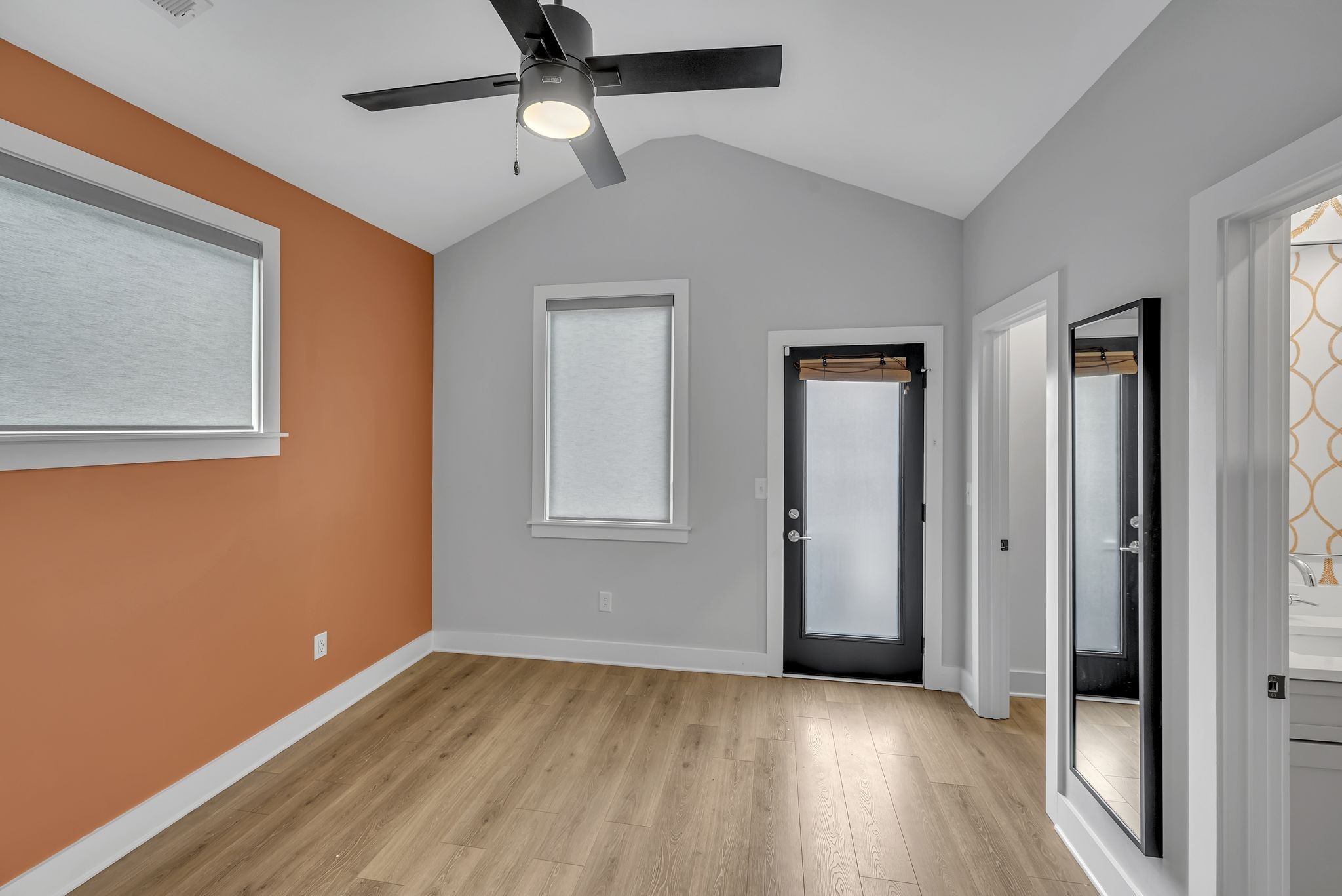 801 Cherokee Ave Unit: 10