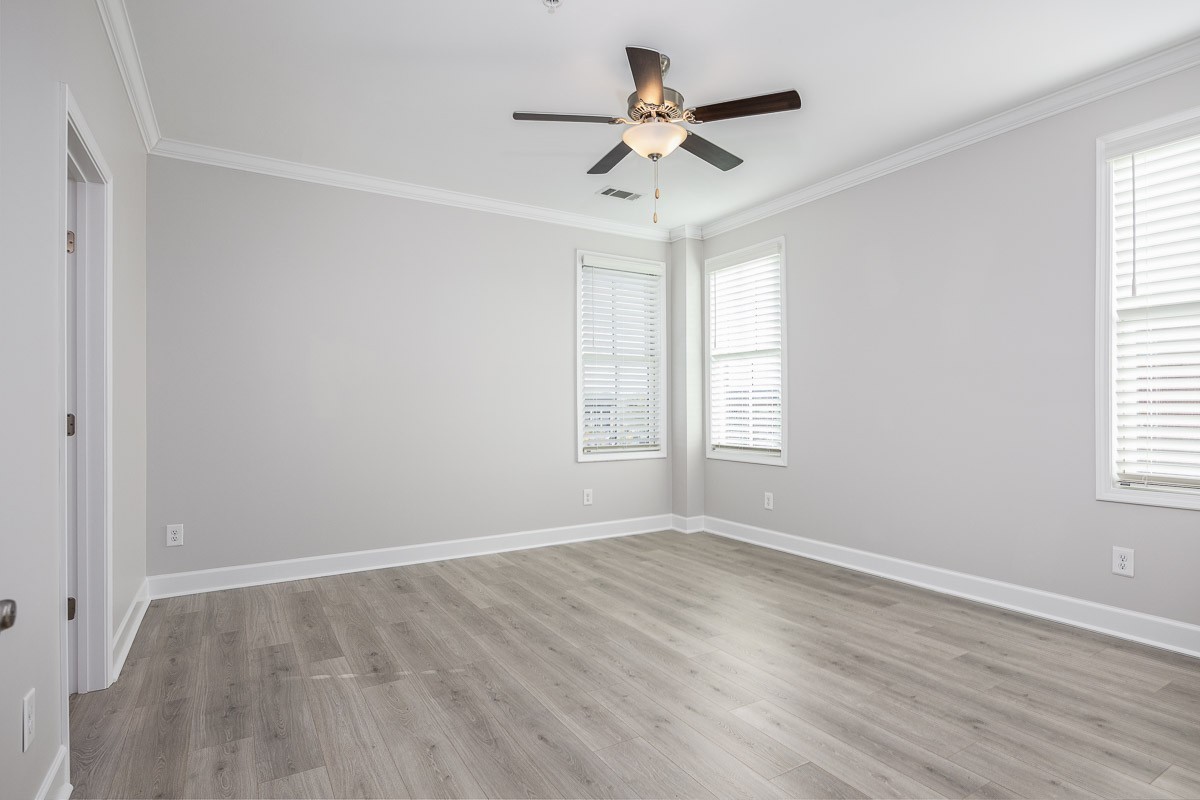 8086 Berry Farms Xing Unit: 240