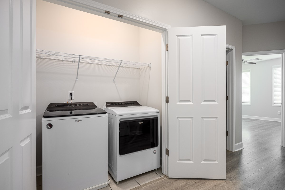 8086 Berry Farms Xing Unit: 240