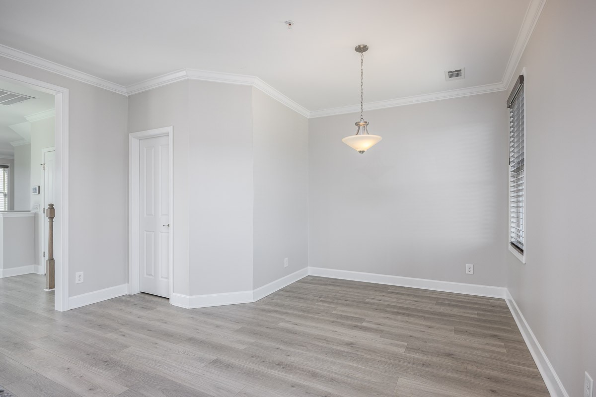 8086 Berry Farms Xing Unit: 240