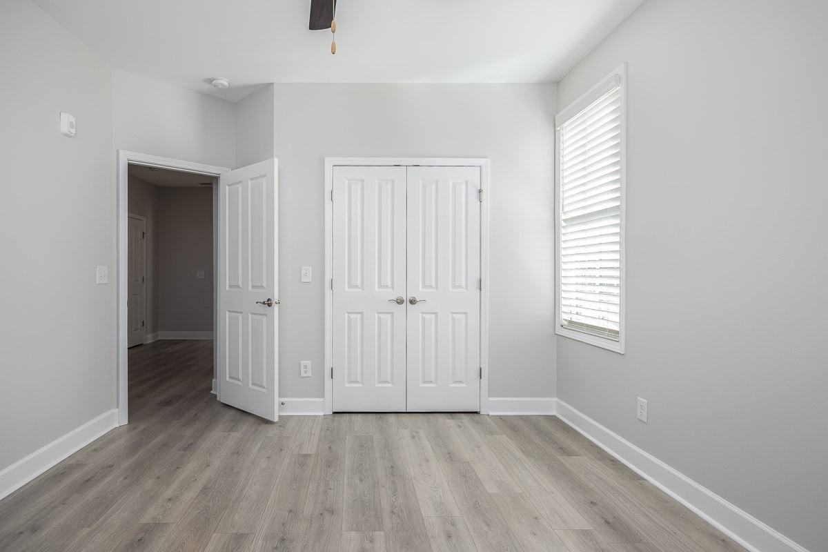 8086 Berry Farms Xing Unit: 240