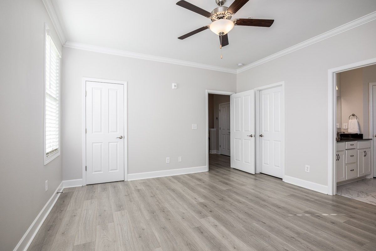 8086 Berry Farms Xing Unit: 240