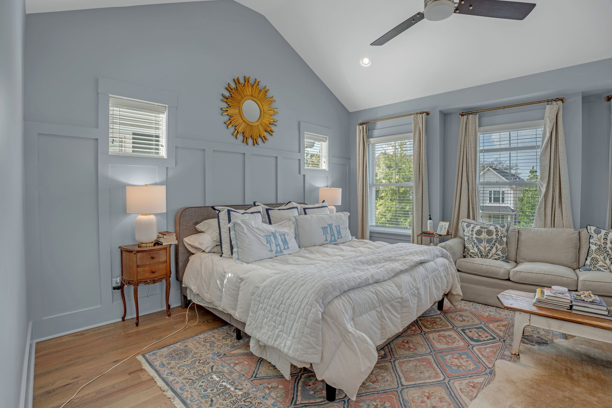 6016B California Ave