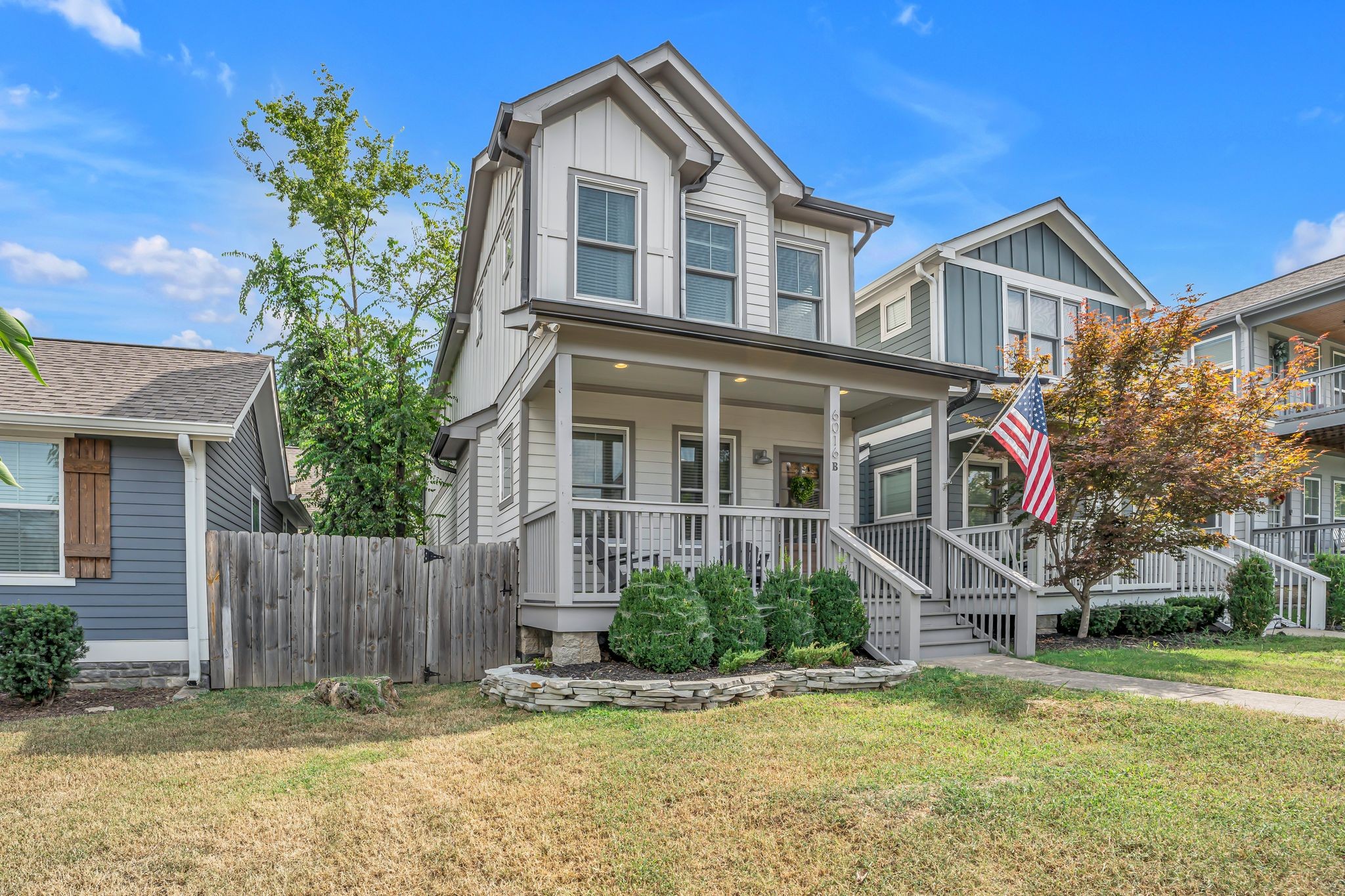 6016B California Ave