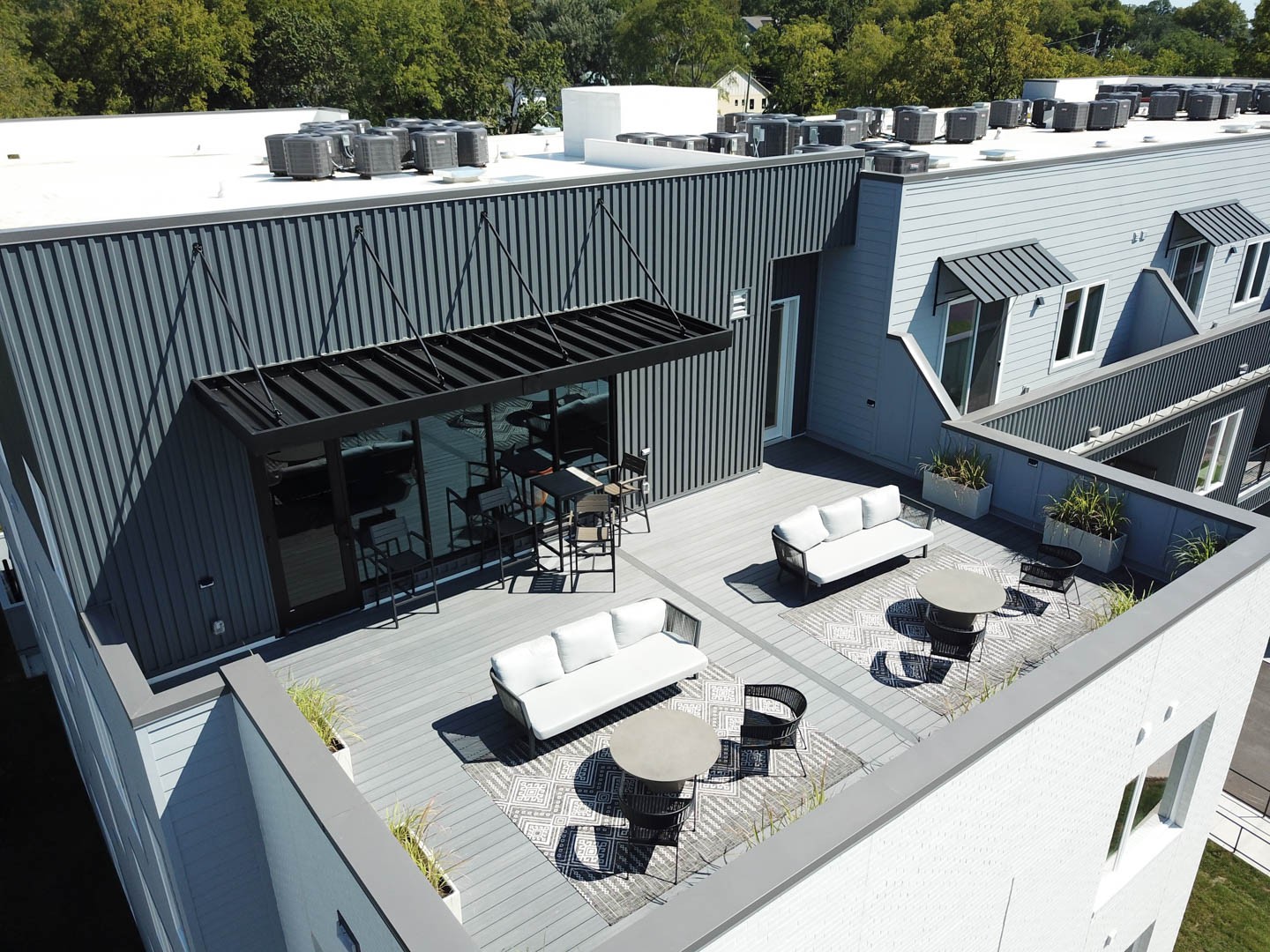 1041 E Trinity Ln Unit: 213