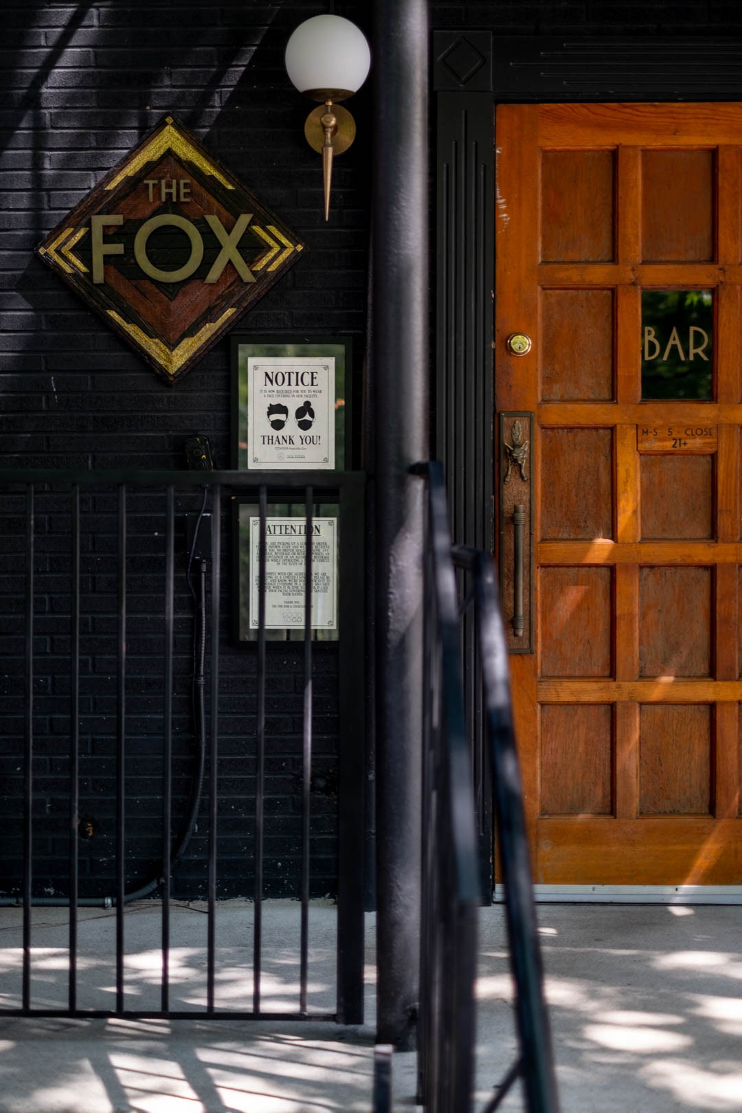 1041 E Trinity Ln Unit: 213